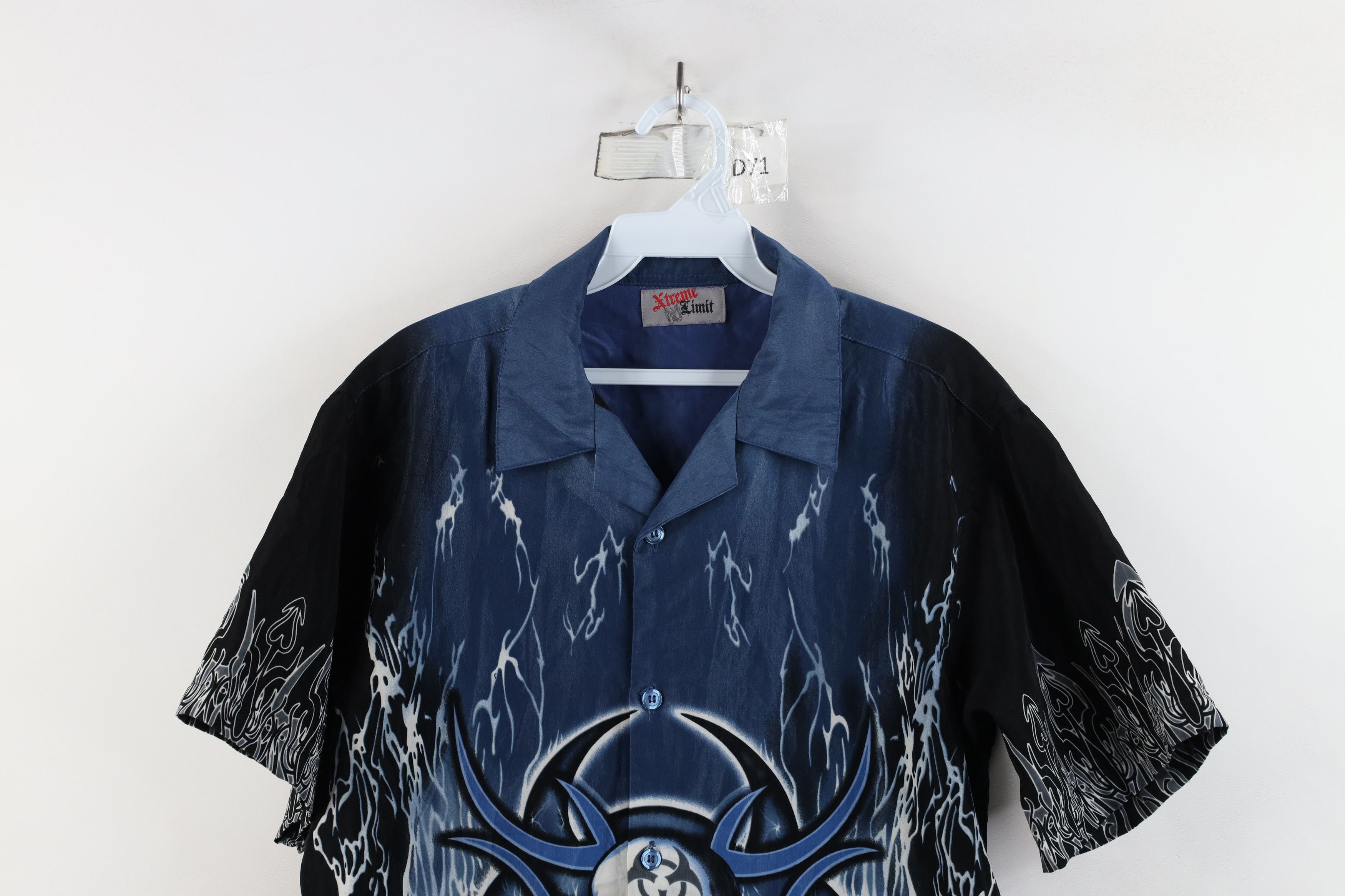 Vintage Vintage 90s Y2K Streetwear Skull Fire Flames Button Shirt Size US S / EU 44-46 / 1 - 2 Thumbnail