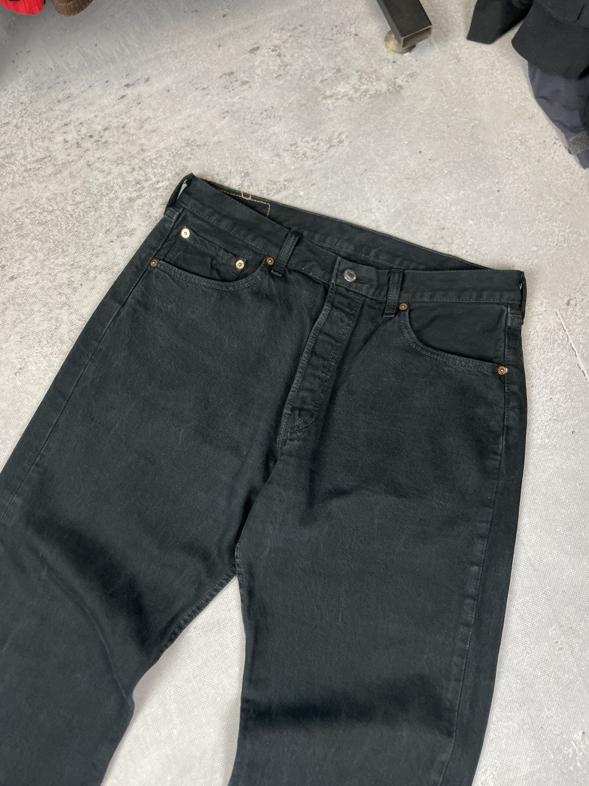 Levi's Vintage Clothing Crazy Vintage 90s Levi’s Baggy Jeans Faded Distressed Denim Size US 34 / EU 50 - 7 Thumbnail