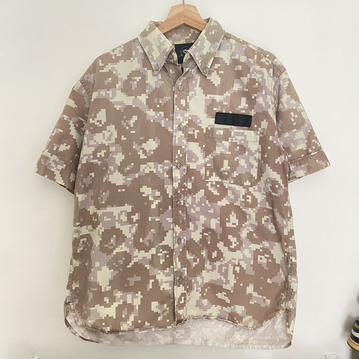 image of Ssur Plus Digital Camo Shirt in Black, Men's (Size Large)