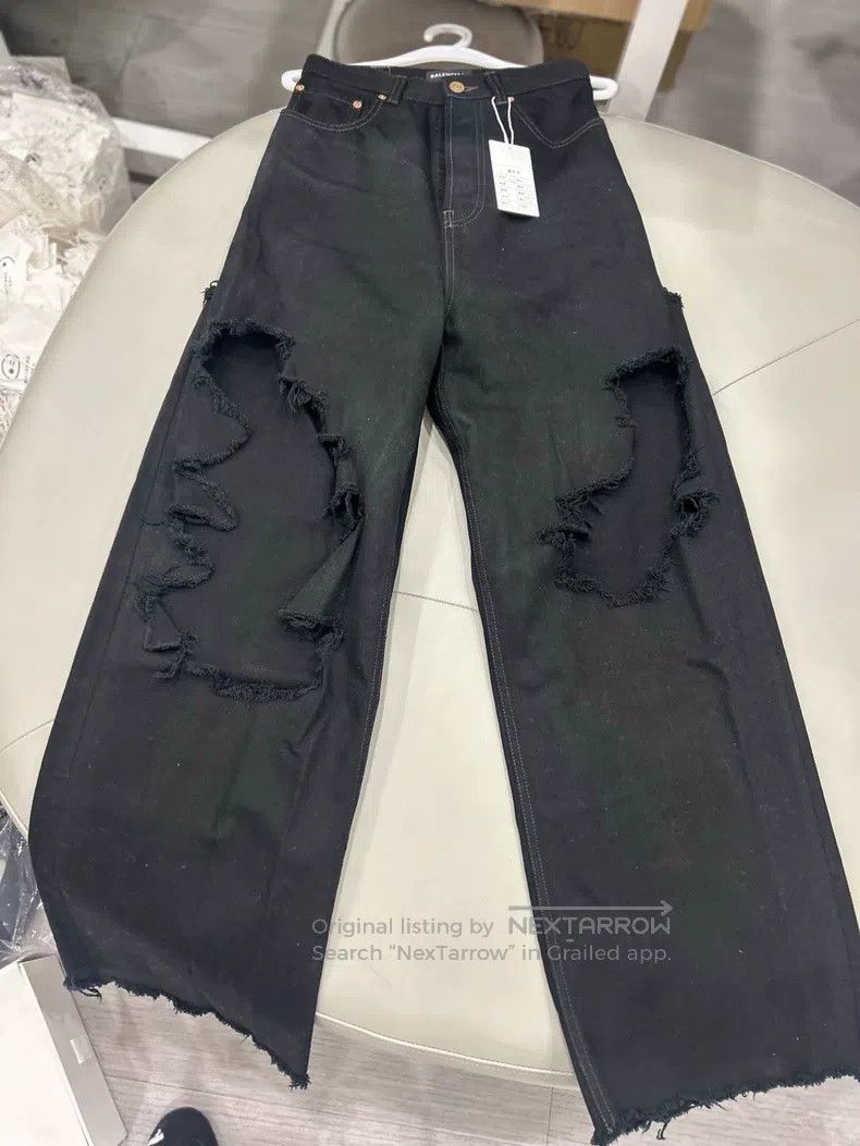 Balenciaga Balenciaga size XXS Designers' Trousers Size US 27 - 1 Thumbnail