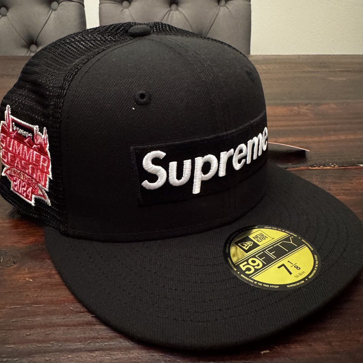 Supreme Supreme New Era Box Logo Mesh Back Fitted Hat Size ONE SIZE - 1 Thumbnail