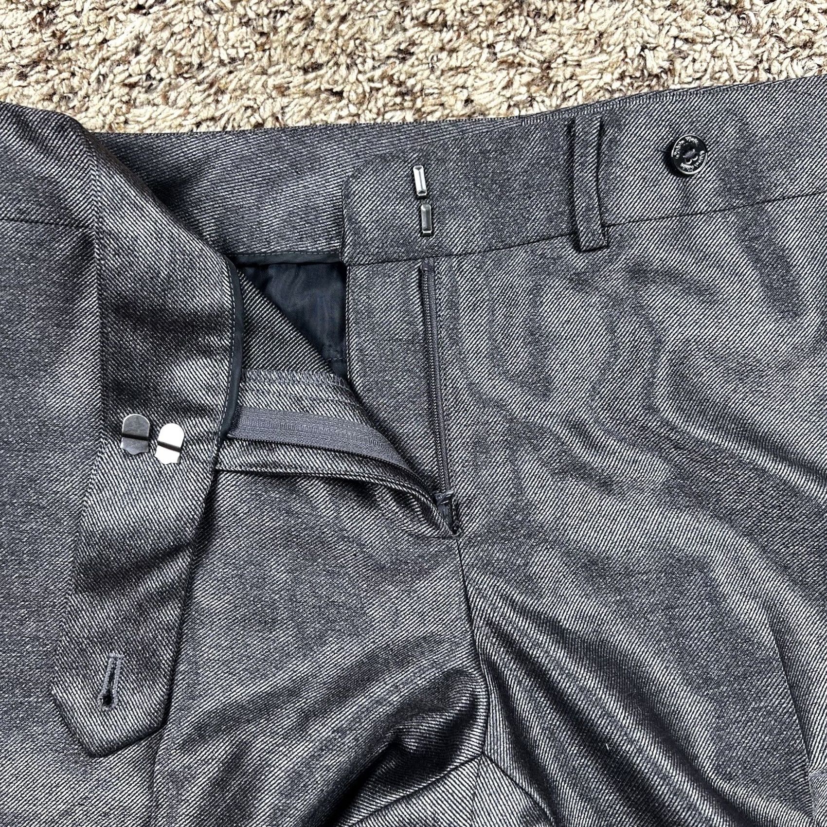 Calvin Klein VINTAGE? No. Calvin Klein Gray Dress Pants Women 6 Straight Leg Modern Fit Pants Trousers Shirt? Size 28" / US 6 / IT 42 - 7 Thumbnail