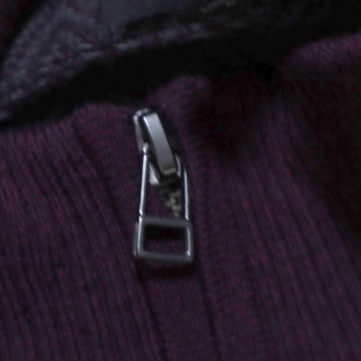 Bonobos Bonobos Herringbone Slim 1/4 Zip Merino Solid Mock Long Sleeve Sweatshirt Purple Men's L Shirt Size US L / EU 52-54 / 3 - 6 Thumbnail