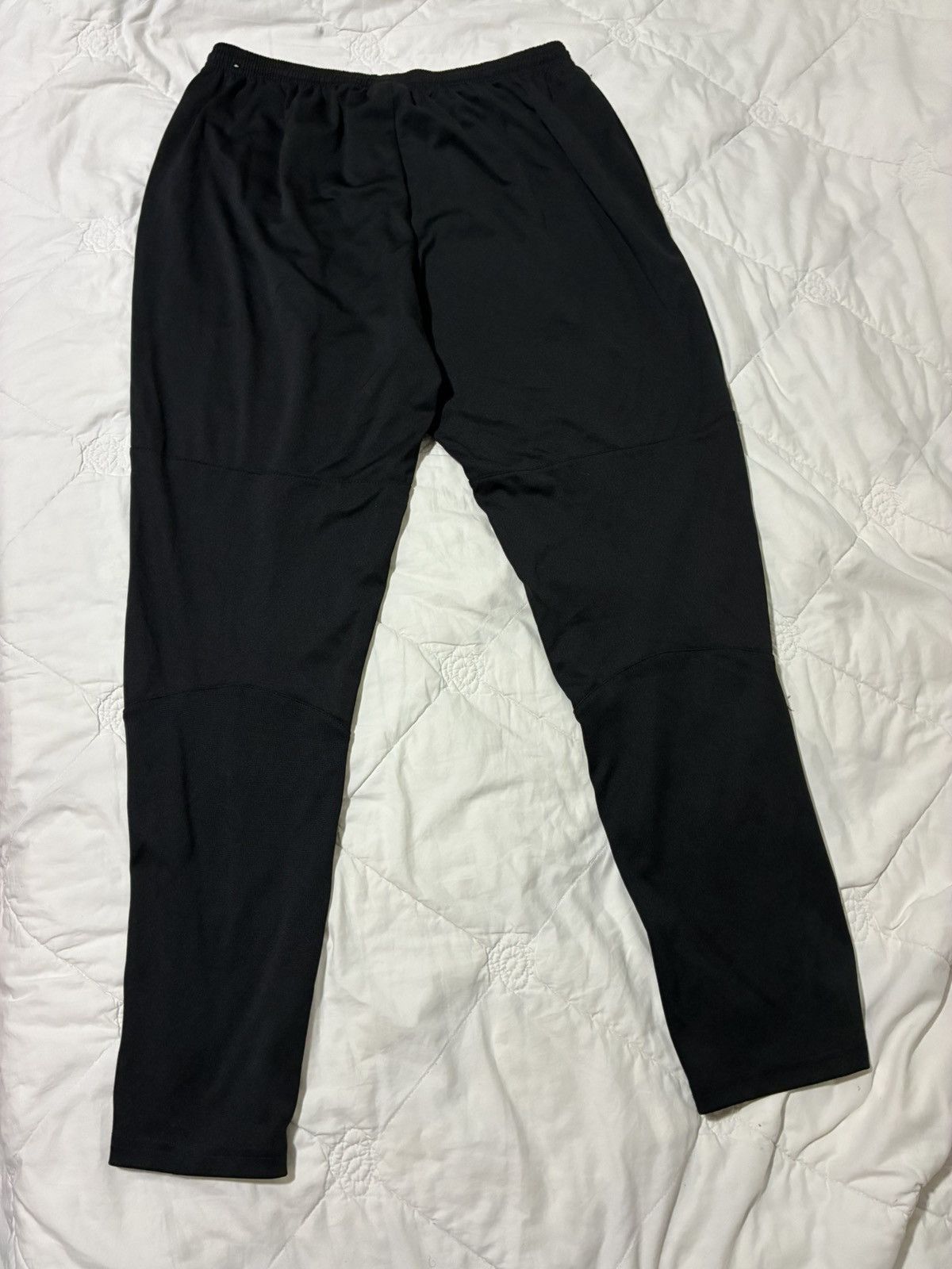 Nike Nike Dri-FIT Black Trackpants Mens Size Large Gym Joggers Size US 33 - 2 Thumbnail