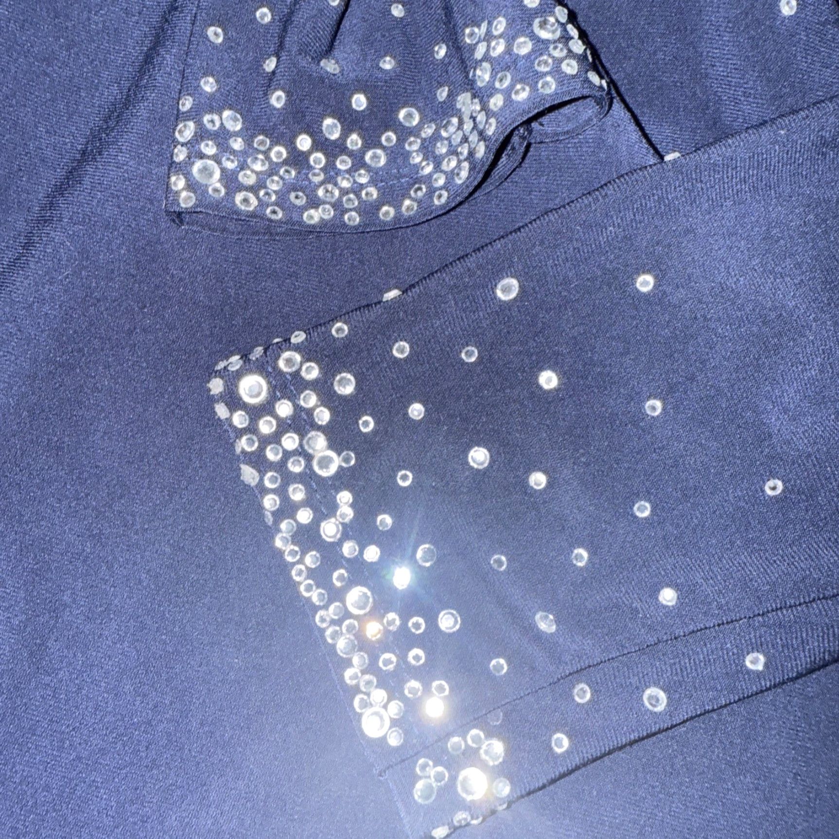 Vintage Jodi Kristopher Formal Dress Navy Blue Rhinestones Long Sleeves Women’s Size 1 Midi A-Line Mock Neck Party/Cocktail Wedding Size XS / US 0-2 / IT 36-38 - 7 Thumbnail
