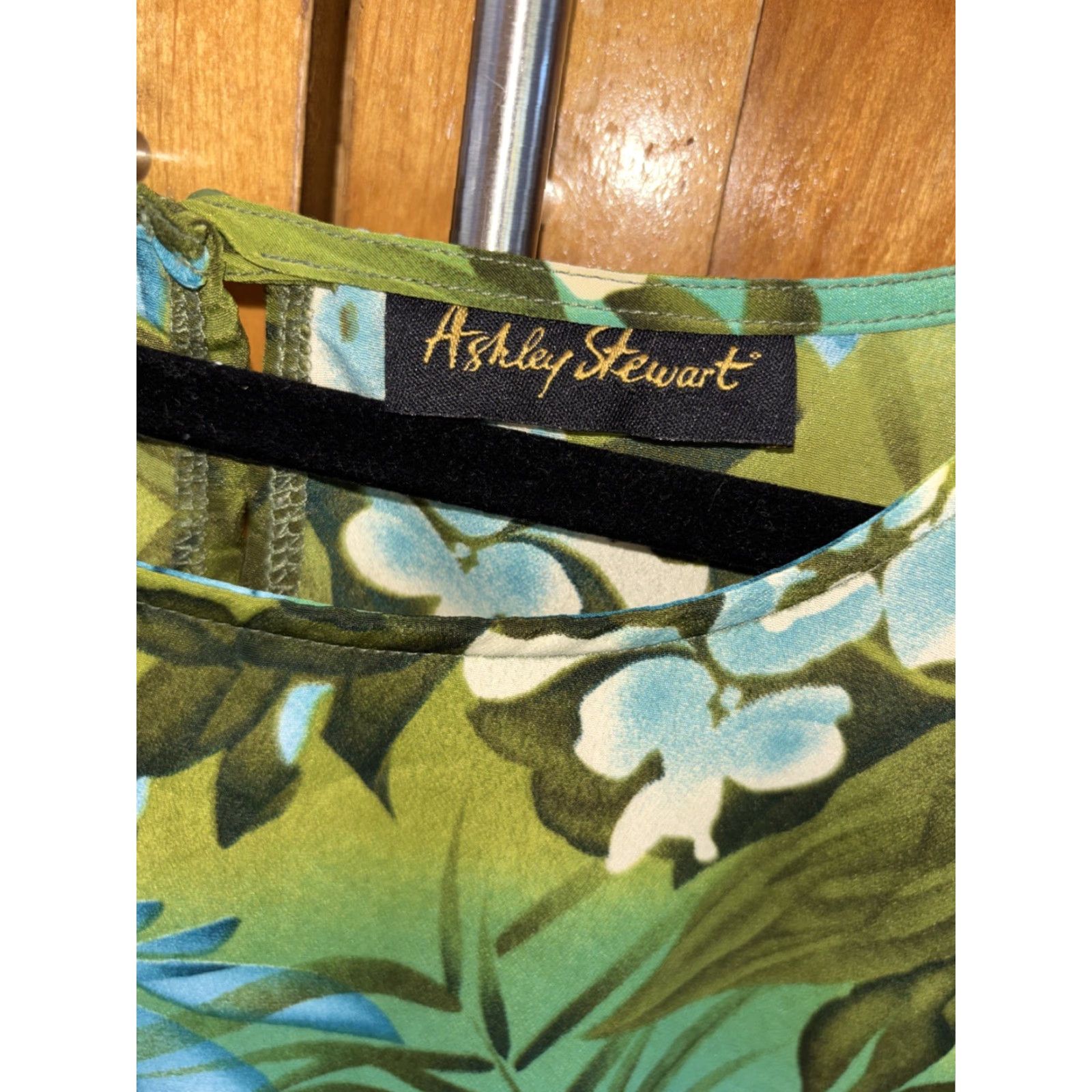 Vintage Ashley Stewart Dress Tropical Print Green 2X Sleeveless Keyhole Button Midi Ruffle Bohemian Beach Classic 25” pit to pit Womens Size XXL / US 16-18 / IT 52-54 - 2 Thumbnail