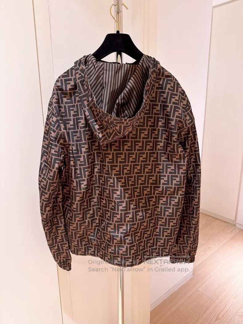 Fendi Fendi Full Logo Windproof Jacket Size US S / EU 44-46 / 1 - 2 Thumbnail