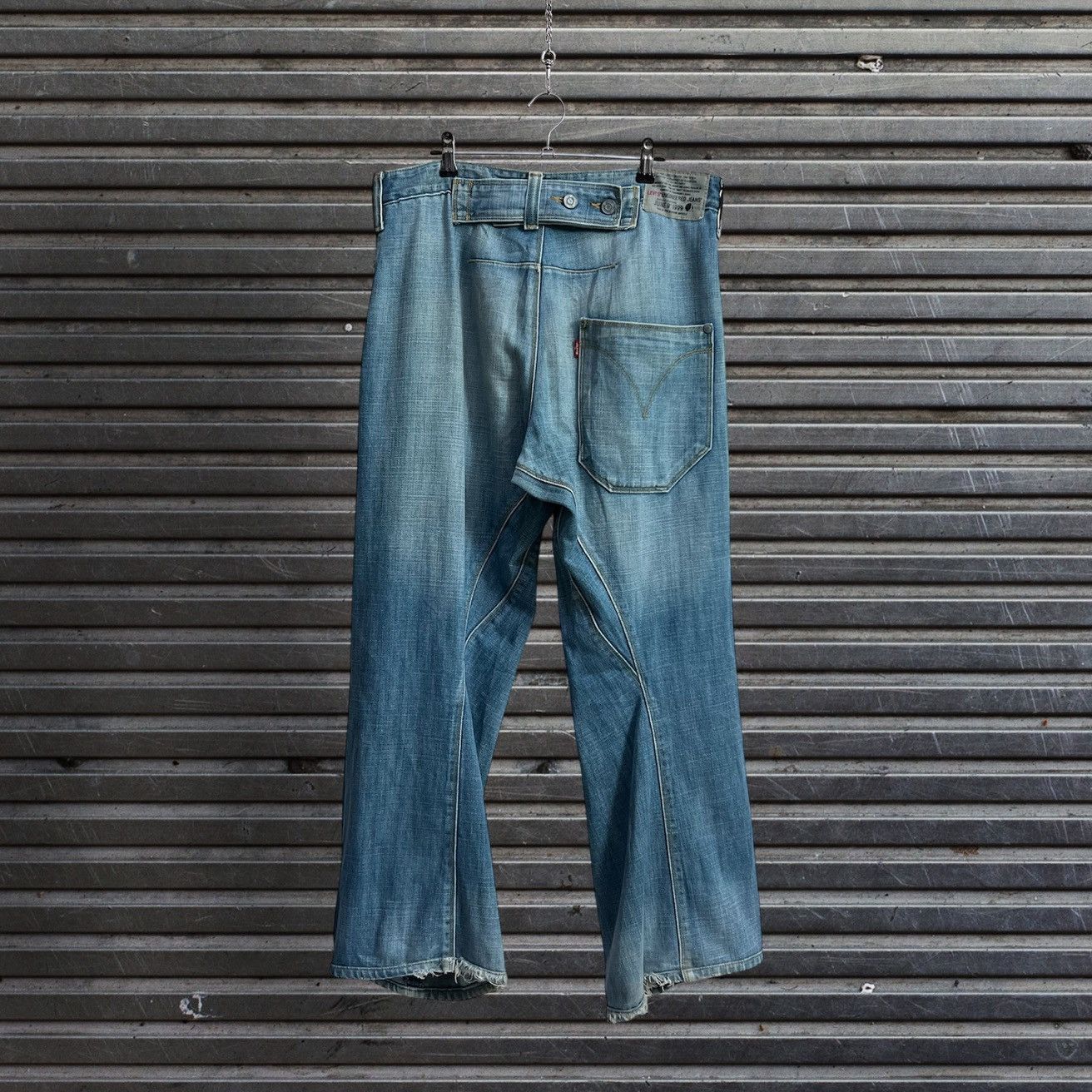 Levi's Levis Engineered Buttoned Back Denim Jeans Size US 32 / EU 48 - 1 Thumbnail