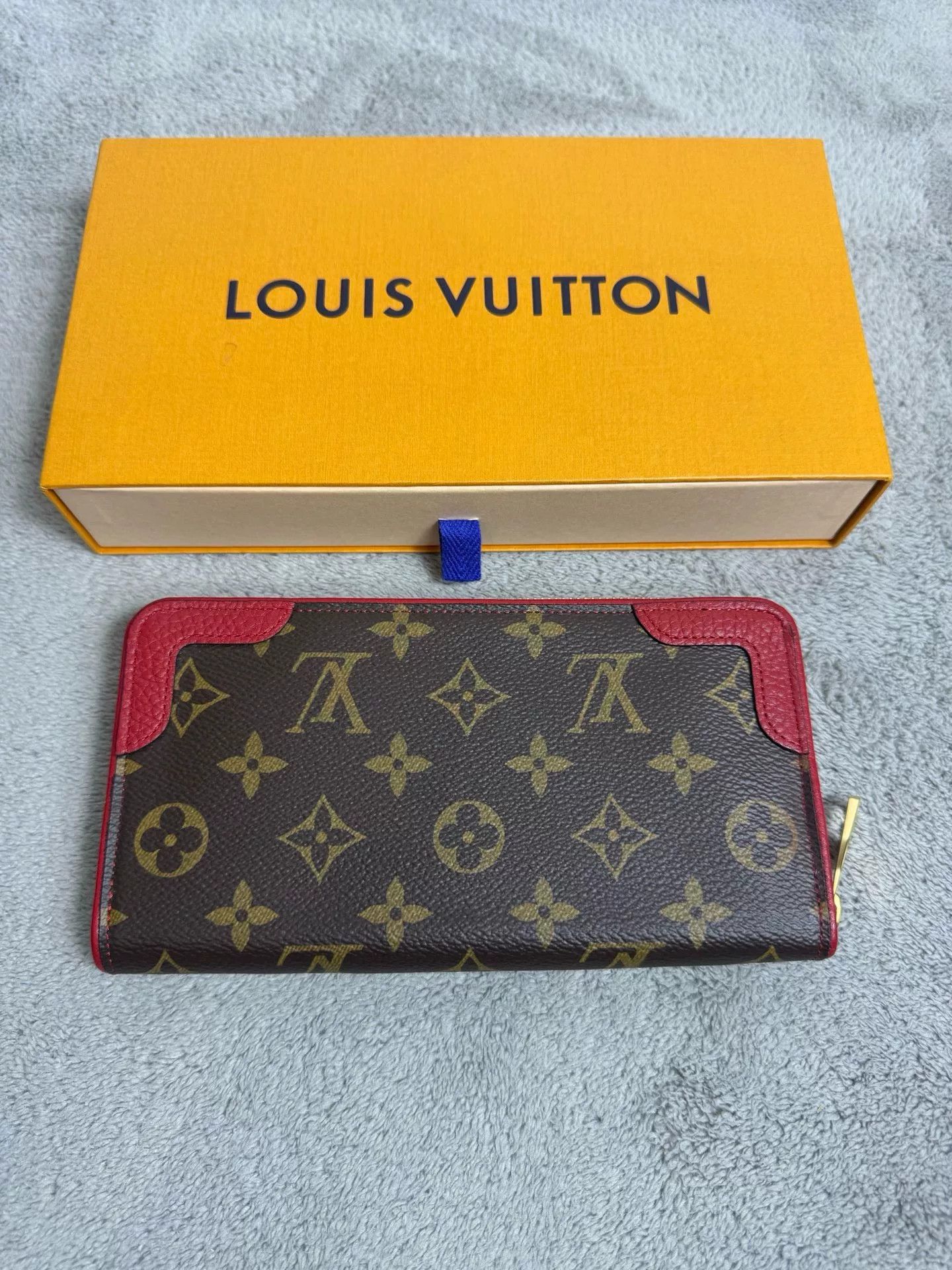 Louis Vuitton Louis Vuitton Item 42 Men Size ONE SIZE - 1 Thumbnail