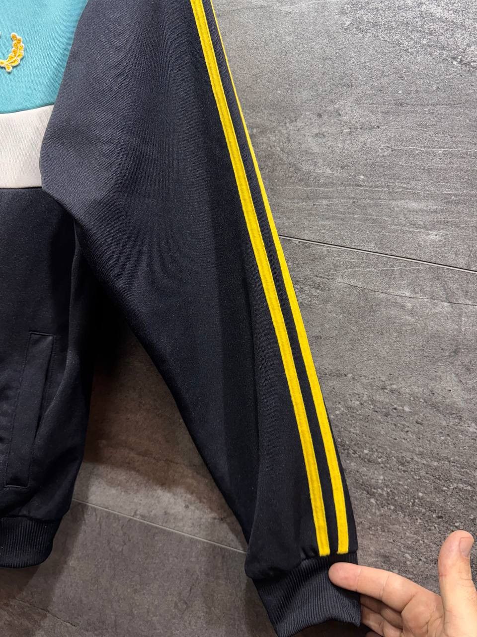 Fred Perry Fred Perry Track Jacket Zip Up Size M Size US M / EU 48-50 / 2 - 3 Thumbnail