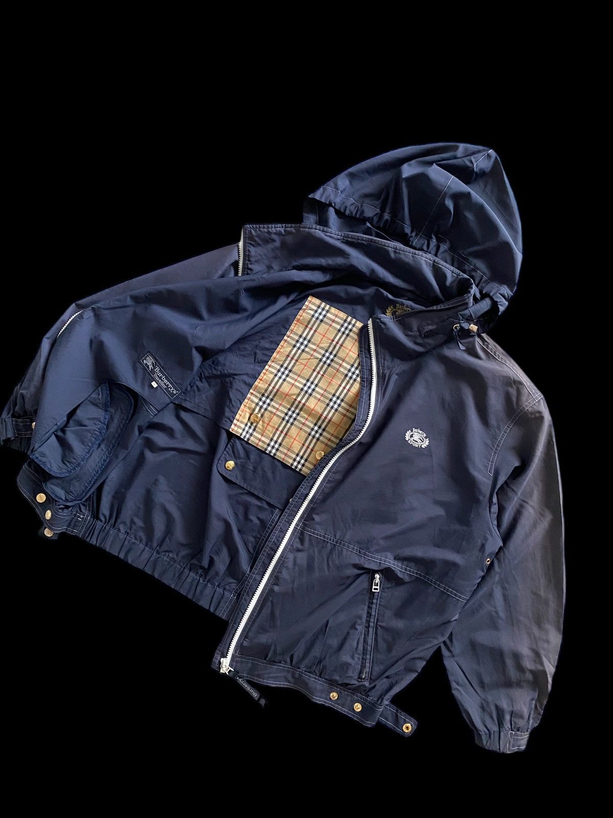 Burberry VTG 80's Burberry's Sport Traveller hoodie gold button Size US M / EU 48-50 / 2 - 1 Thumbnail