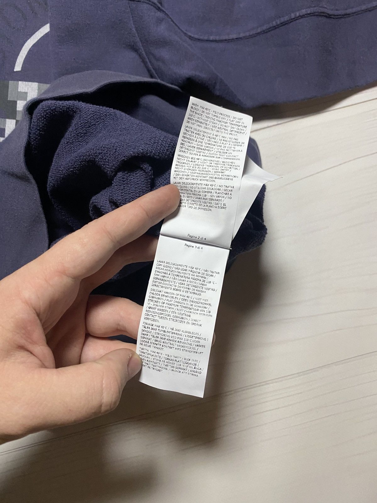 Stone Island Stone Island Junior Pixelated Compass Logo y2k sweatshirt Size US XS / EU 42 / 0 - 6 Thumbnail