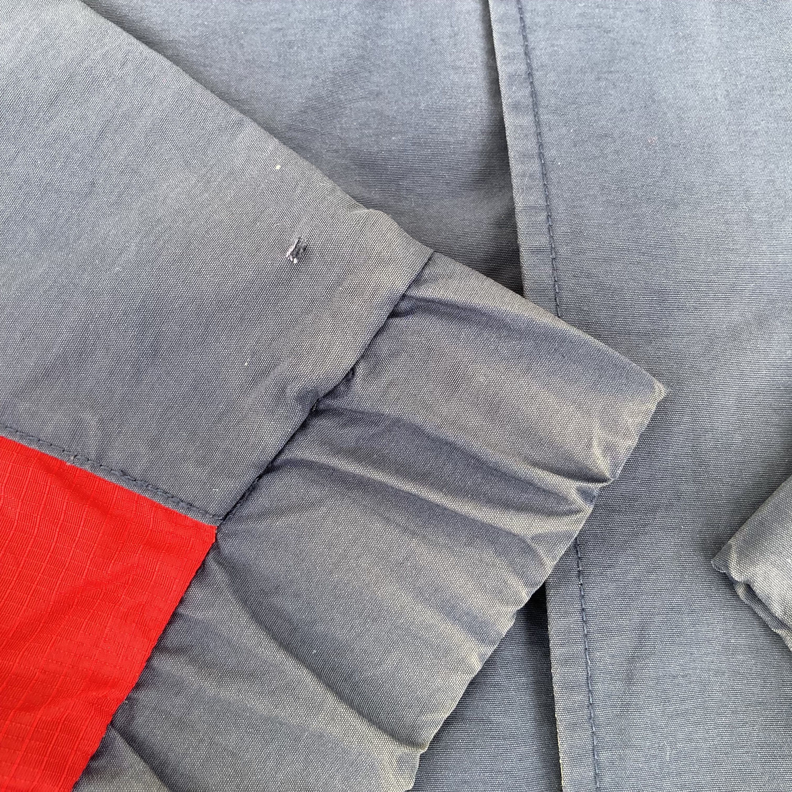 Tommy Hilfiger × Vintage Vtg Tommy hilfiger Hooded 90s Streetwear M Jacket Sweater Size US M / EU 48-50 / 2 - 6 Thumbnail