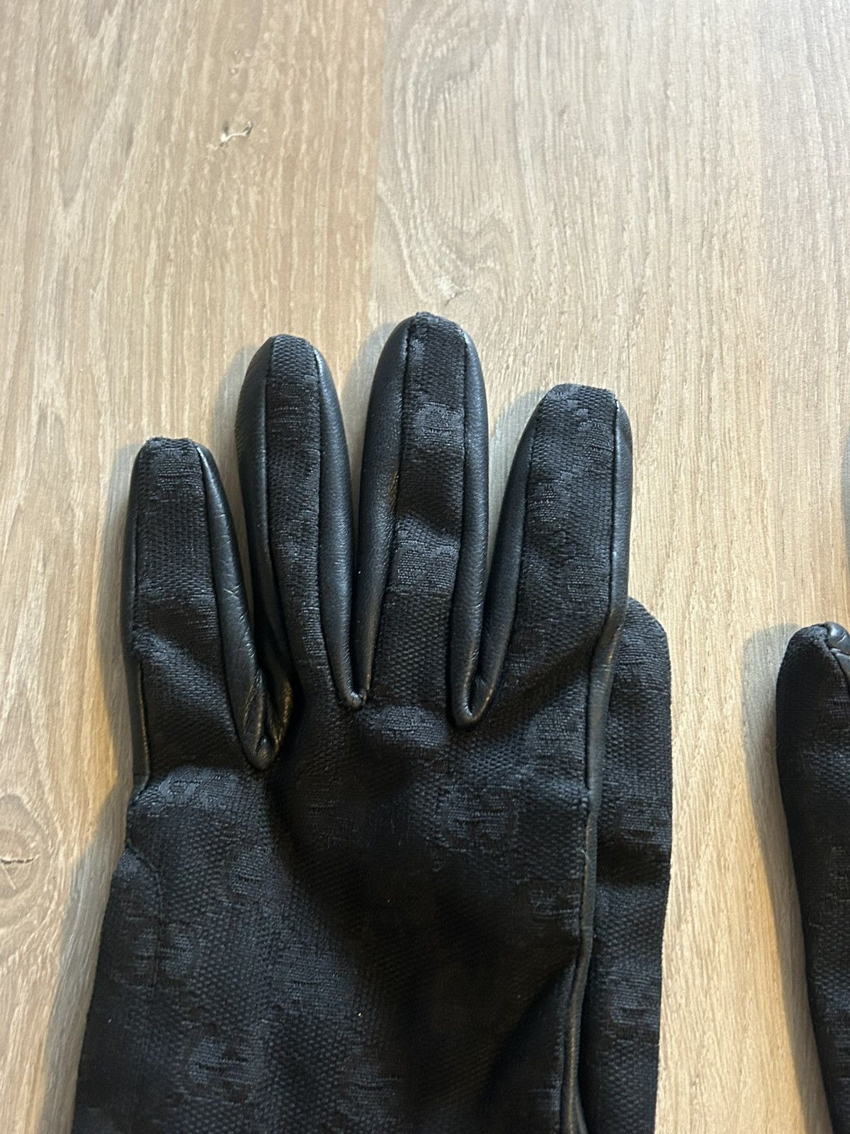 Gucci Gucci GG Monogram Leather Gloves Size ONE SIZE - 4 Thumbnail