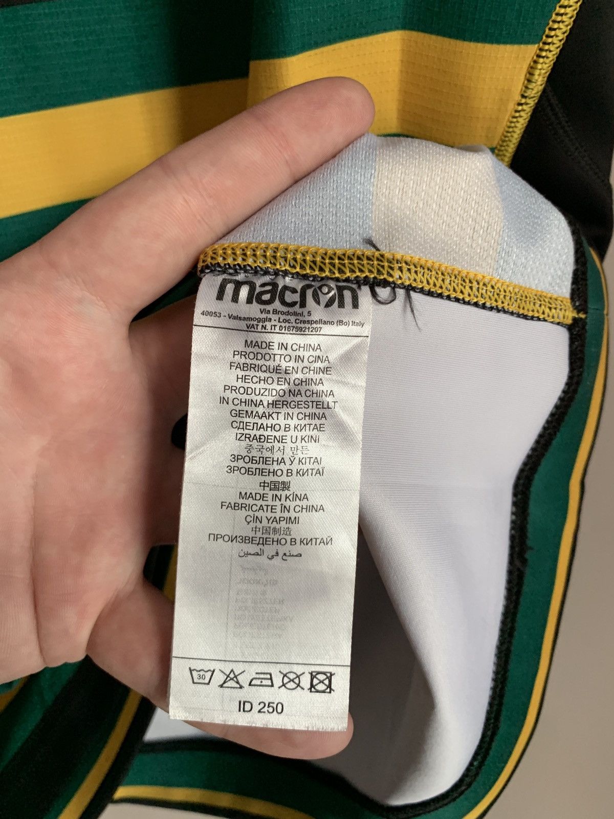 Macron Northampton Saints Rugby Union Shirt Macron Jersey Size 4XL Size US XXL / EU 58 / 5 - 8 Thumbnail