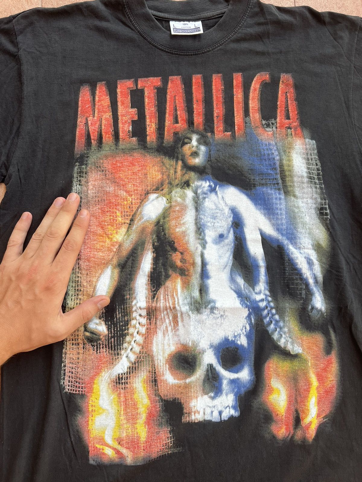 Band Tees × Vintage Vintage Metallica AOP 90s t shirt Size US L / EU 52-54 / 3 - 4 Thumbnail