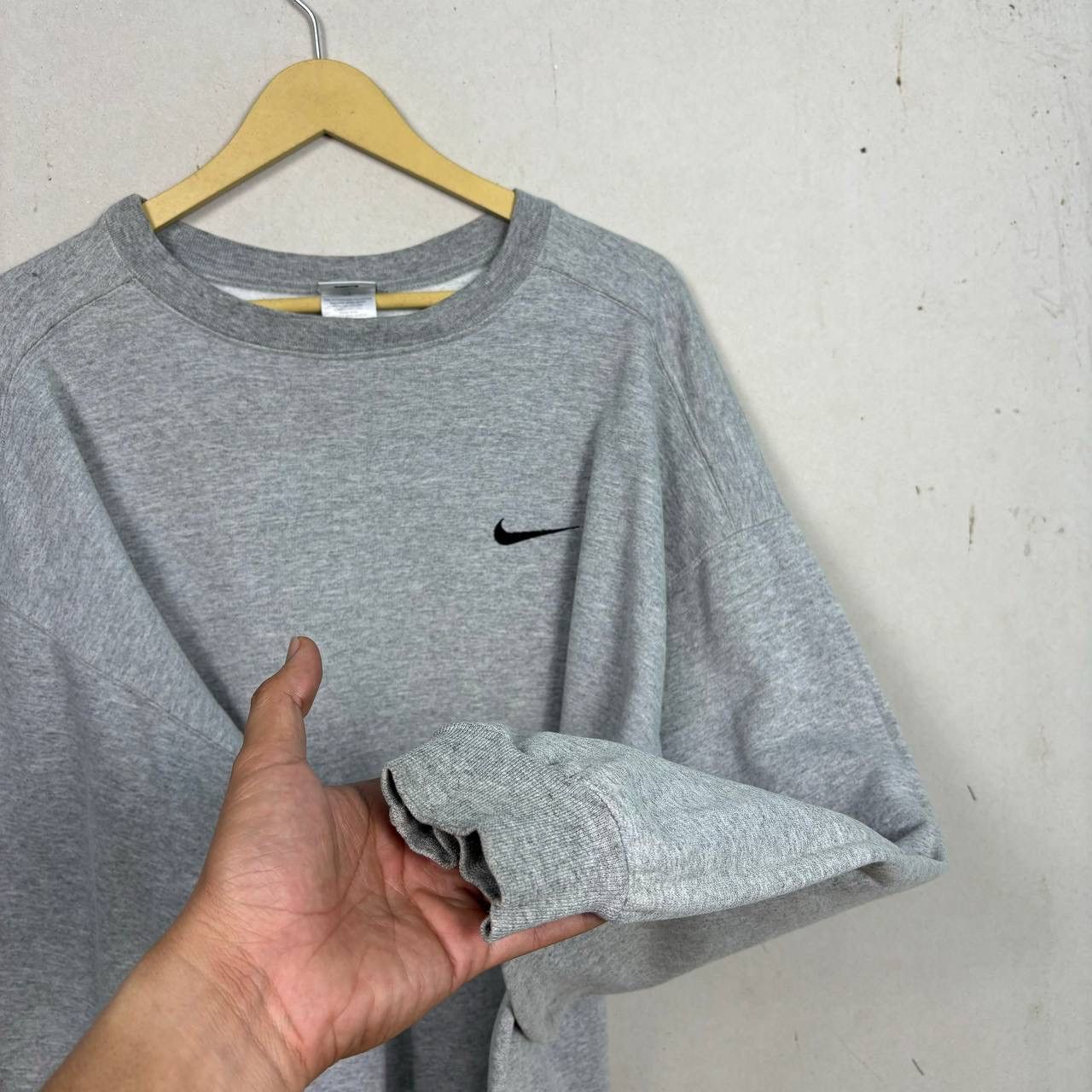 Nike Vintage 90s Nike Grey Sweatshirt Baggy Made in USA L Size US L / EU 52-54 / 3 - 5 Thumbnail