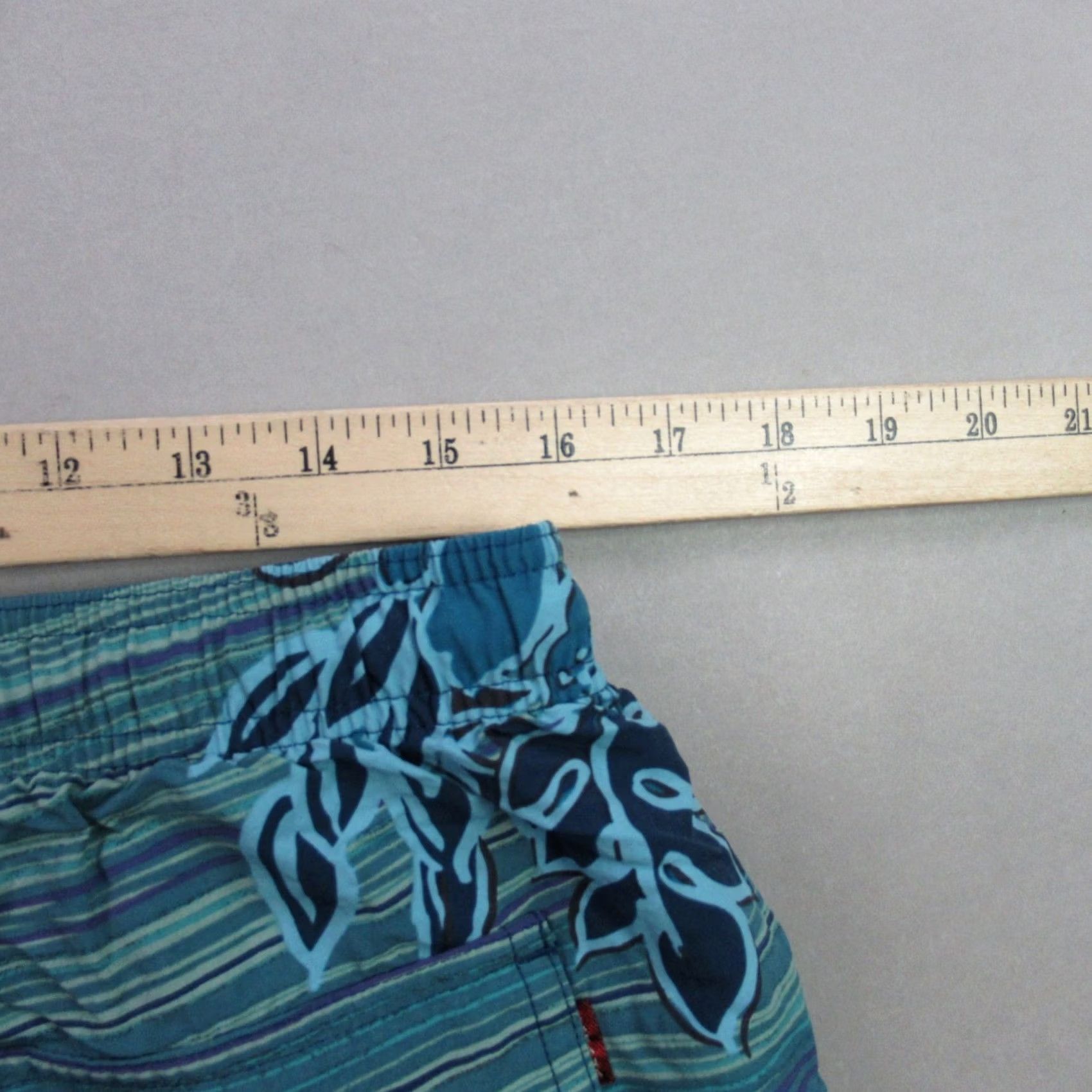 Tommy Bahama Tommy Bahama Shorts Mens Board Shorts Floral Swim Blue Nylon Knit Pockets Lightweight Beach Coordination: Mens, Medium, Blue, Floral, Board Shorts Size US 31 - 7 Thumbnail