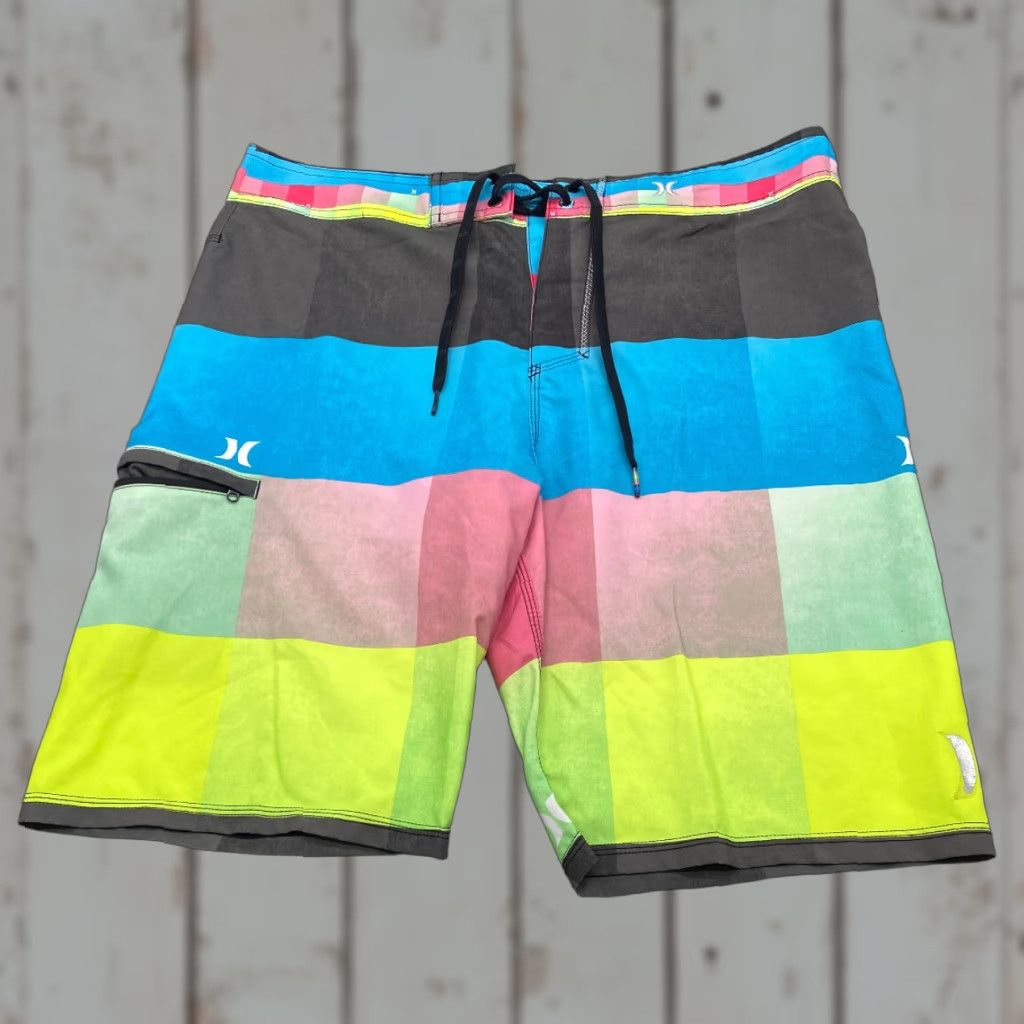 Hurley Hurley Phantom Board Shorts Men’s 32 Striped Swim Trunks Drawstring Pockets Multicolor Beach Colorful 90s Mens Size US 32 / EU 48 - 1 Thumbnail