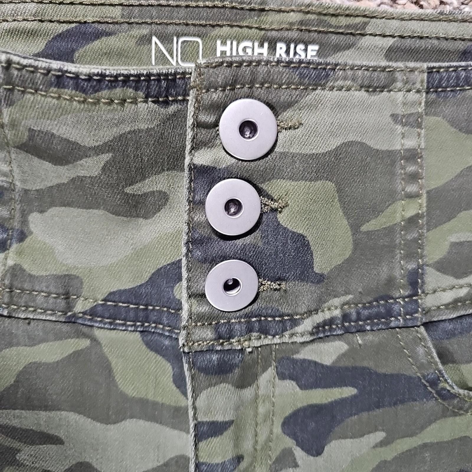 NBDN Nobrandedon NOBO green camo highrise sculpting skinny jeans women/teen 7 Size 30" / US 8 / IT 44 - 2 Thumbnail
