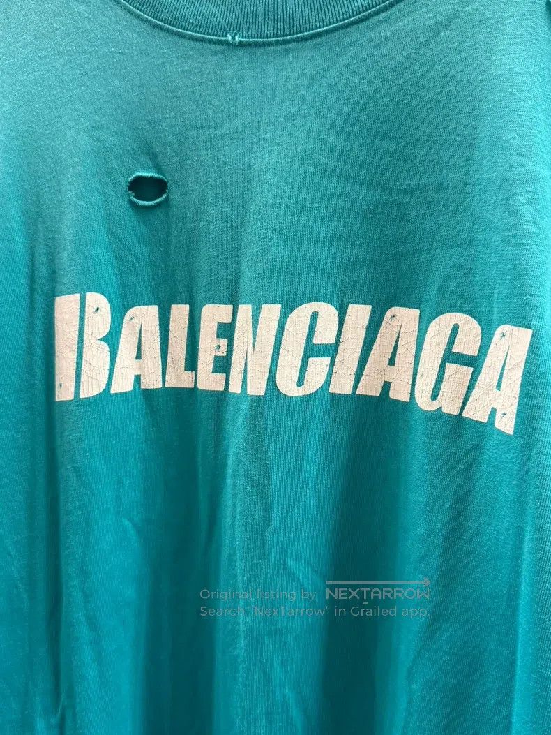 Balenciaga Balenciaga Letter Destroyed Short Sleeve, Lake Green Size US XS / EU 42 / 0 - 6 Thumbnail