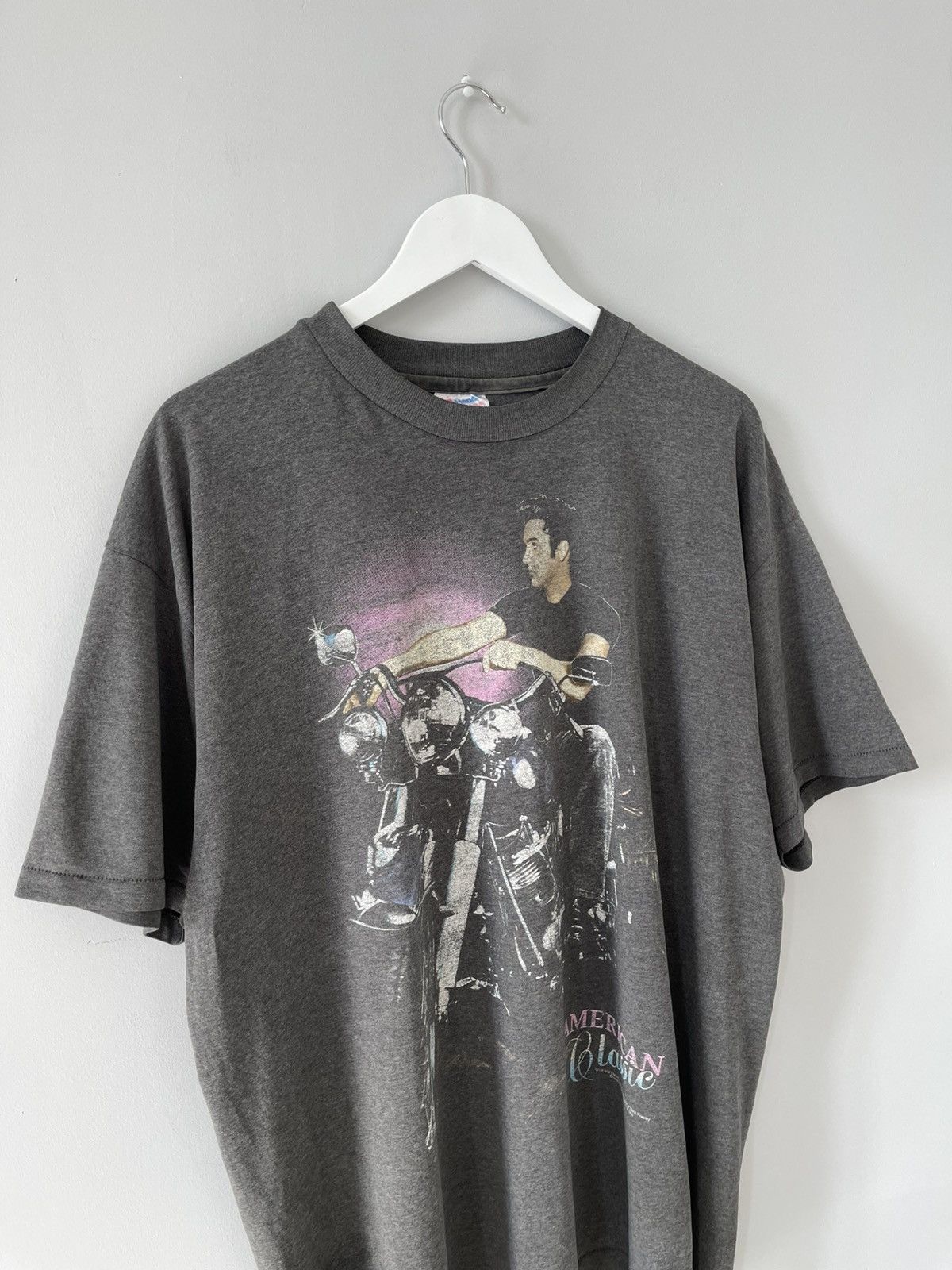 Band Tees Vintage 1992 Elvis Presley American Classic Hanes T-shirt Size US XL / EU 56 / 4 - 2 Thumbnail