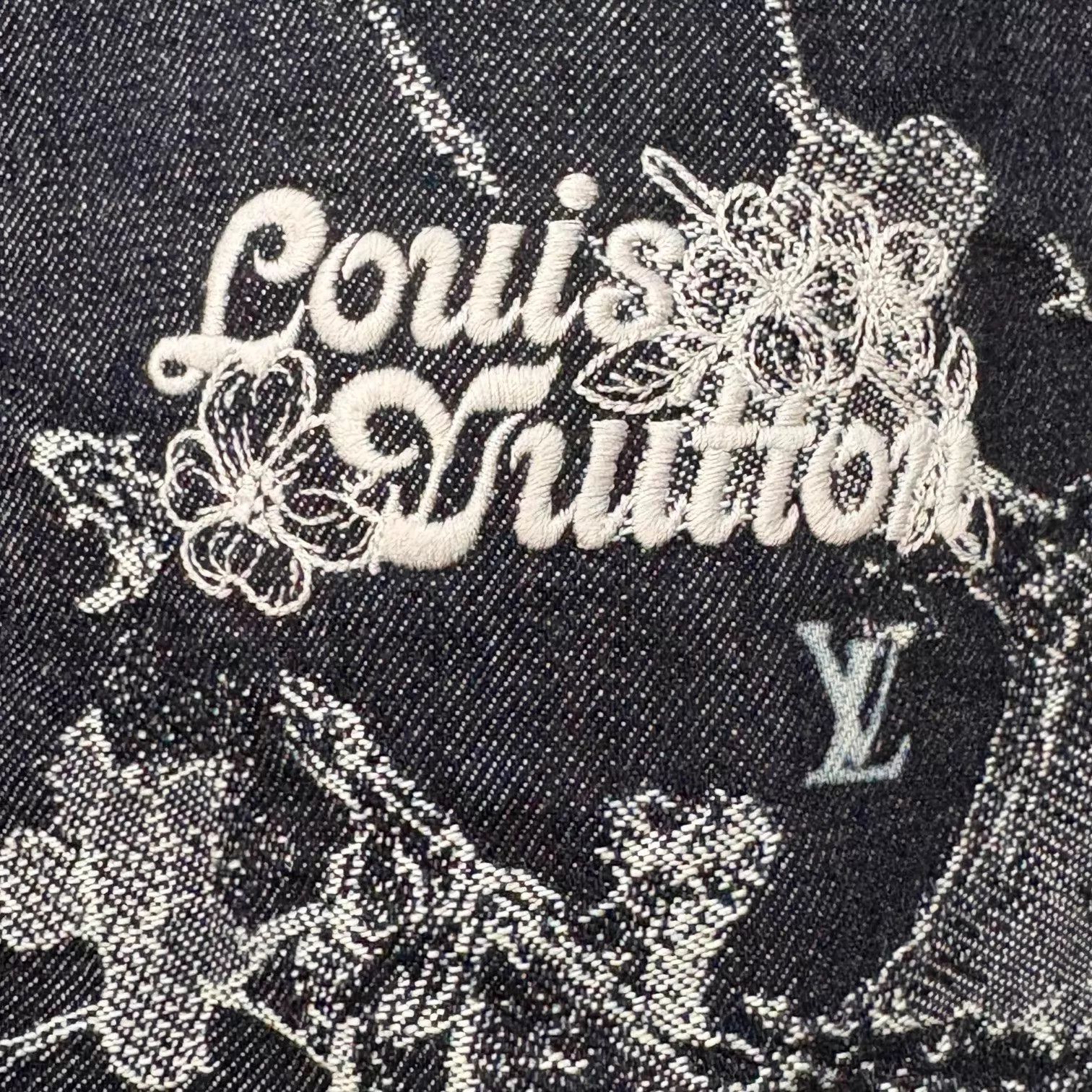 Louis Vuitton LV Floral Embroidered Logo Denim Shorts Blue Size 29 Size 29" - 7 Thumbnail