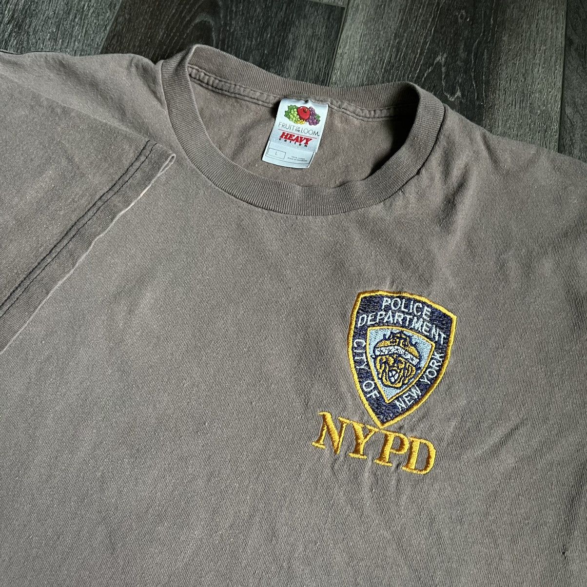 Vintage Vintage 1990s NYPD New York Police Department Small Logo Tee Size US L / EU 52-54 / 3 - 1 Thumbnail