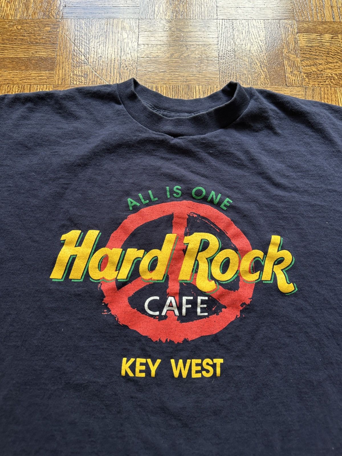 Hard Rock Cafe Vintage 90s Hard Rock Cafe Peace Sign Graphic Tee Size US XL / EU 56 / 4 - 2 Thumbnail
