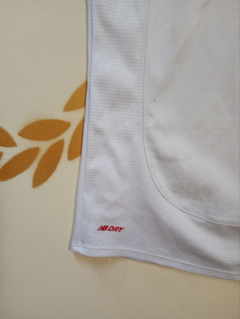 New Balance New Balance Liverpool FC Kit 2015-2016 junior size XL Size US S / EU 44-46 / 1 - 11 Thumbnail