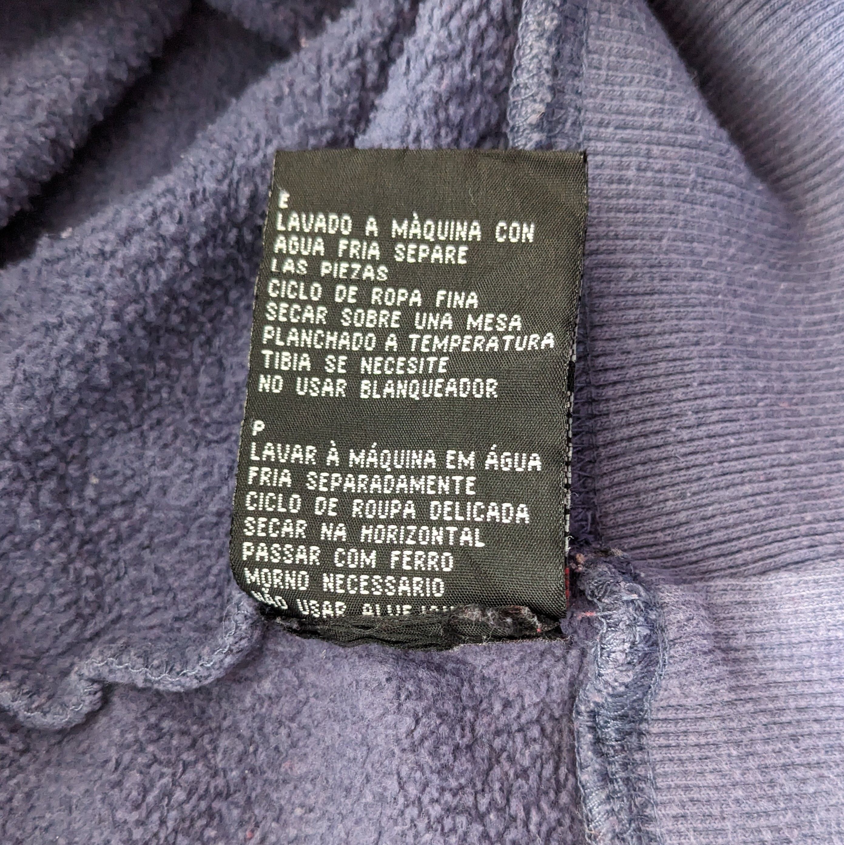 Vintage Vintage HARLEY DAVIDSON Motorcycle Legend Sweatshirt Size US XL / EU 56 / 4 - 10 Thumbnail