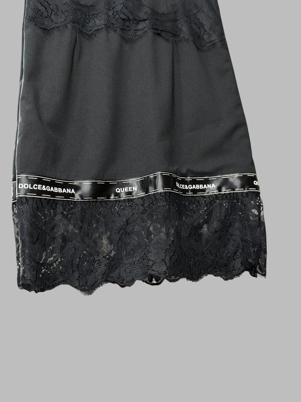 Dolce & Gabbana Classic Elegant Black Dress Queen Dolce & Gabbana Luxury Size S / US 4 / IT 40 - 5 Thumbnail