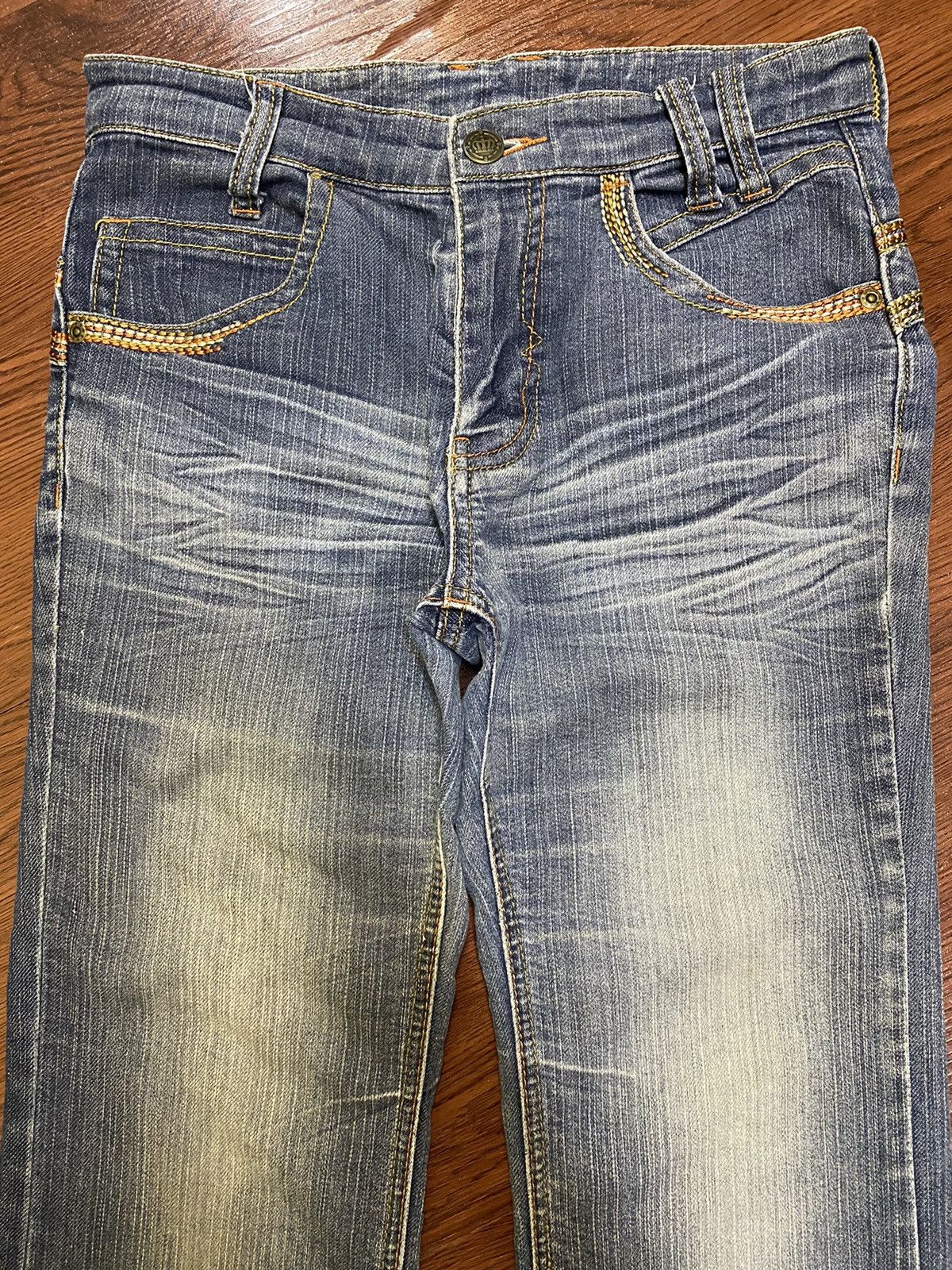 Japanese Brand Vintage Japanese Brands Queen ButtonBlue Wash Flare Jeans Size US 29 - 3 Thumbnail