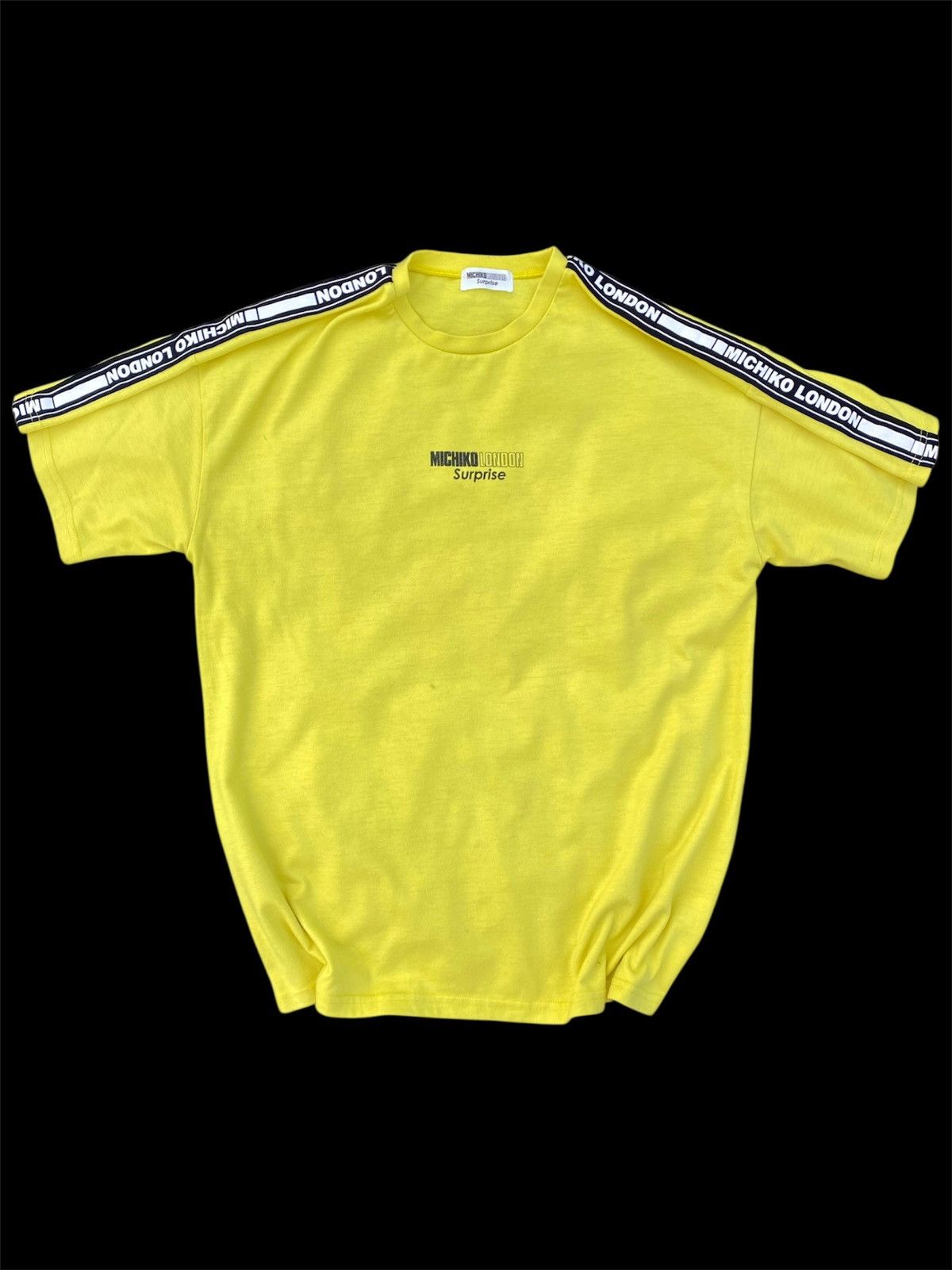 Japanese Brand × Michiko Koshino London Michiko London Koshino Center Logo Side Tape Tee Size US M / EU 48-50 / 2 - 1 Thumbnail