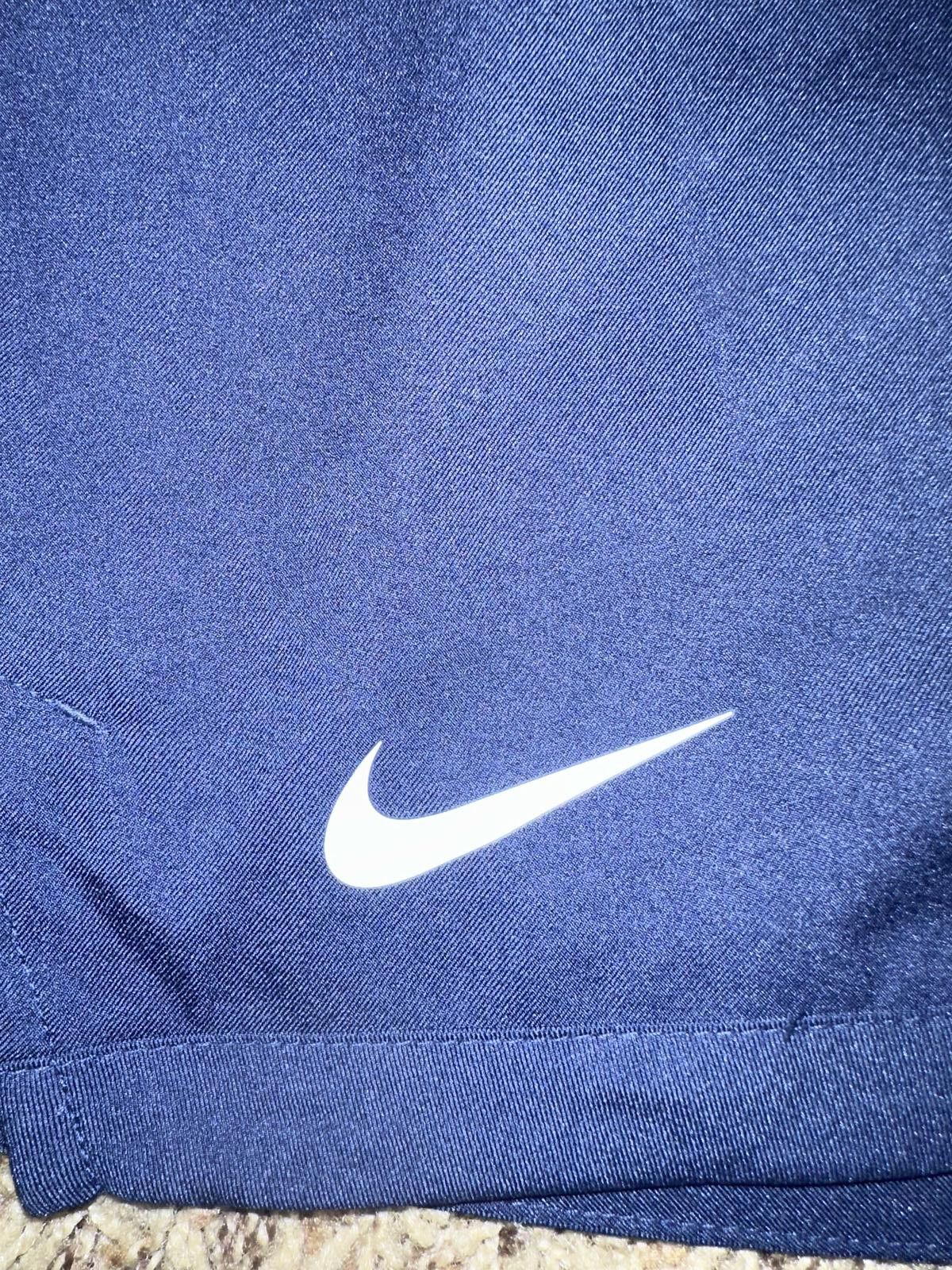 Nike Houston Astros Nike Women's Flex Vent Max Performance Shorts Size 28" / US 6 / IT 42 - 3 Thumbnail