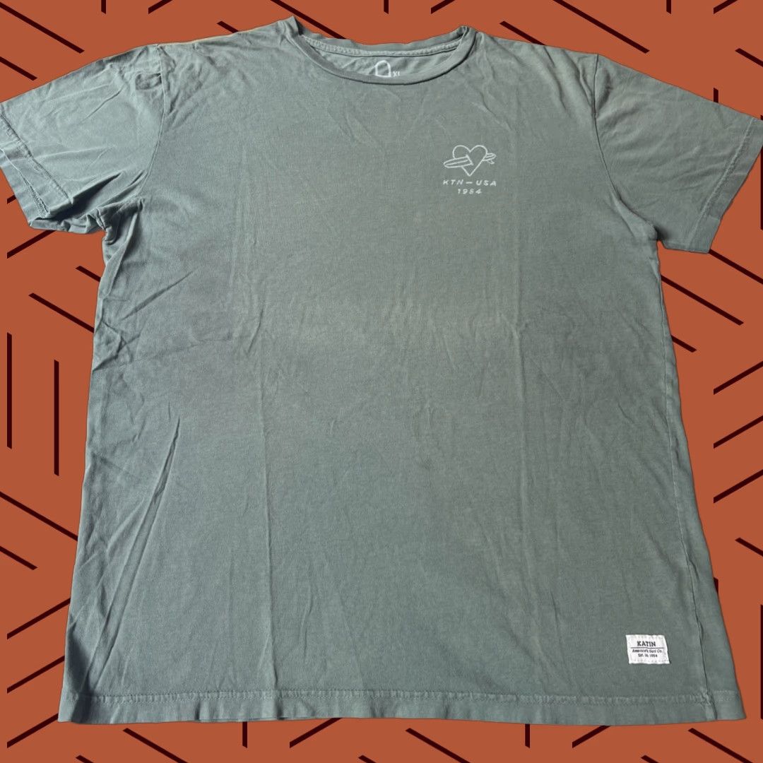 Katin Katin U.S.A. Green Surfing Surfer Shirt XL Mens Short Sleeve Crew Neck Graphic Print Logo Vintage Surfer Theme 1954 T-Shirt Cotton Size US XL / EU 56 / 4 - 1 Thumbnail