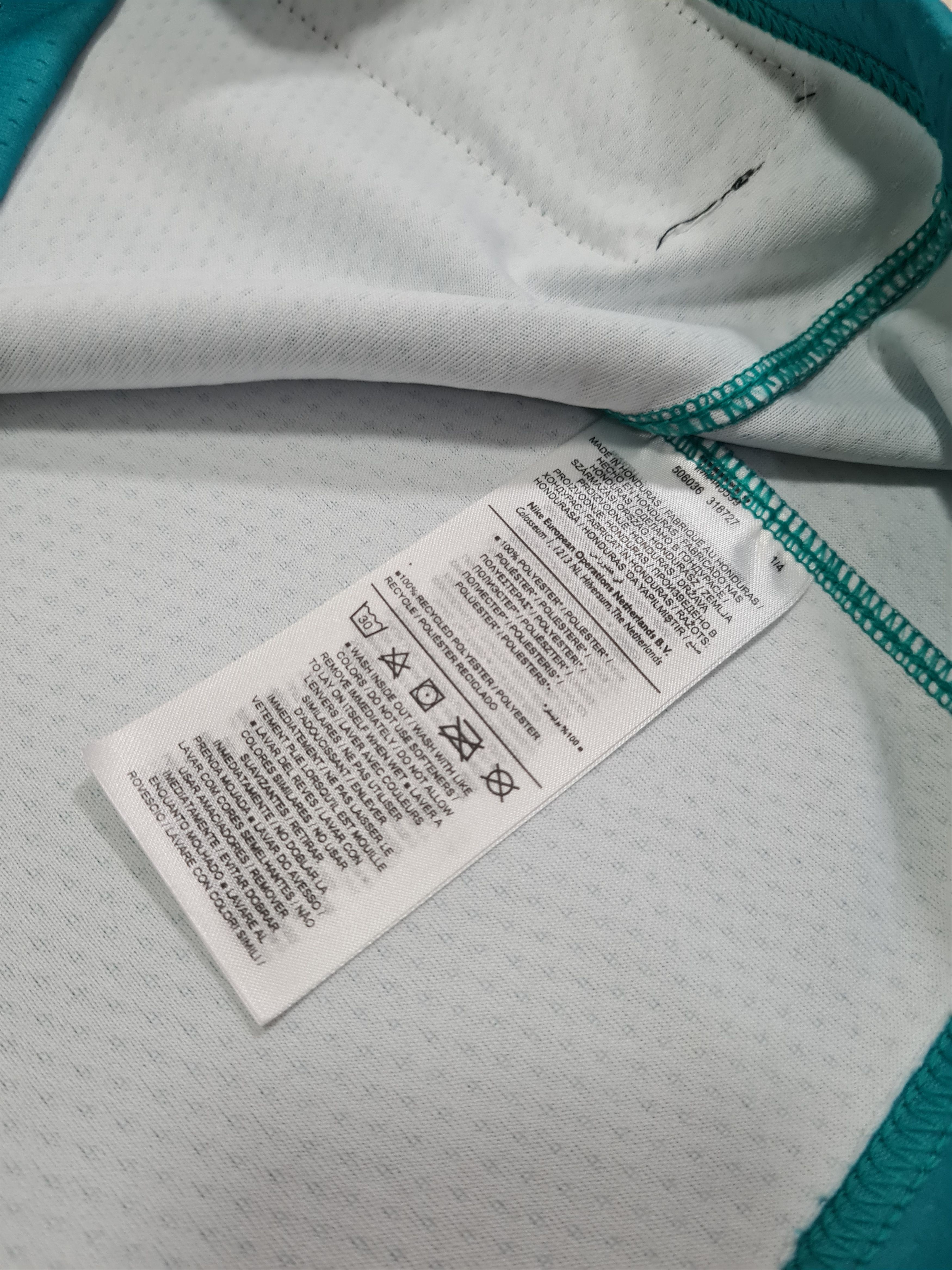 NBA NEW Rare Authentic Nike Grizzlies Classic Swingman Jersey Size US L / EU 52-54 / 3 - 5 Thumbnail
