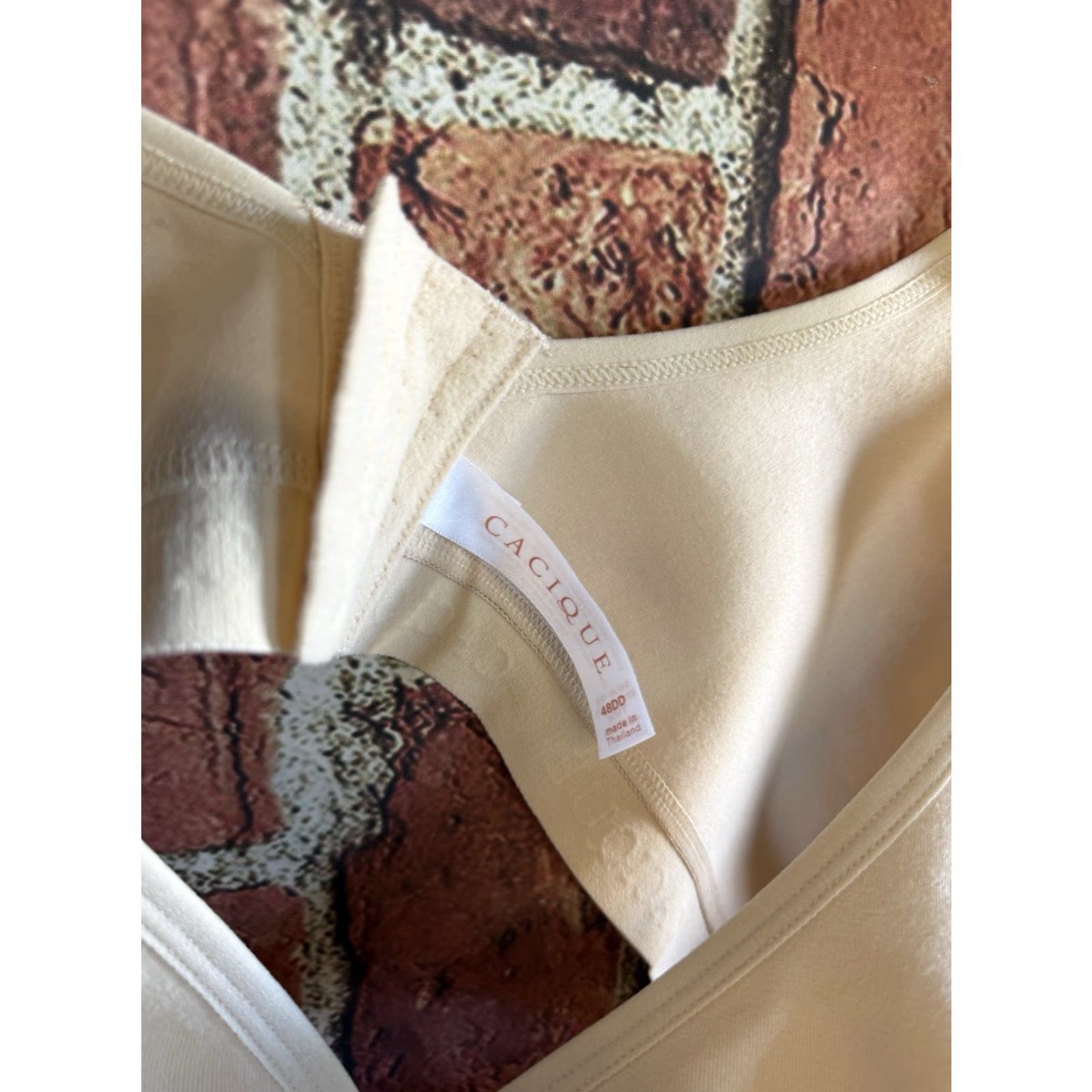 Vintage Cacique Bra Ivory T-Shirt Underwire Free Wireless 48DD Womens - DD Cup, 48 Band, Size 48DD Size ONE SIZE - 3 Thumbnail