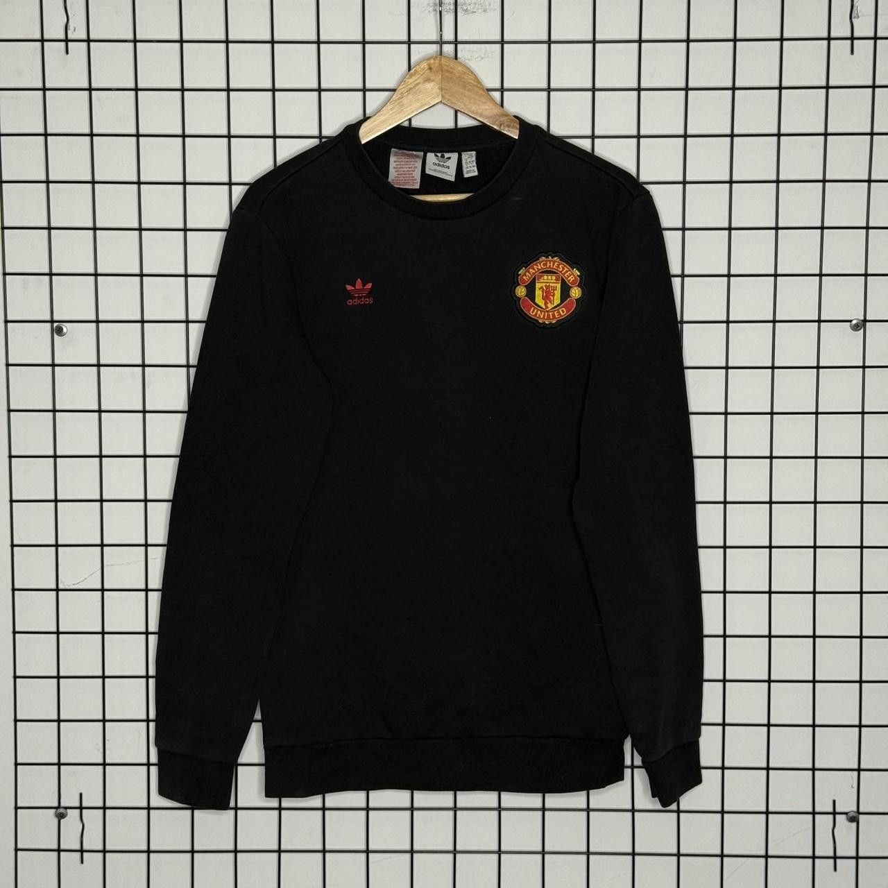 Adidas Adidas Manchester United Sweatshirt Black Blokecore Football Size US M / EU 48-50 / 2 - 1 Thumbnail