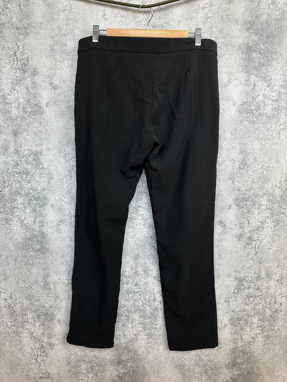 Max Mara Max Mara Tailored Slim-Fit Trousers Classic Italian Elegance Size 31" - 2 Thumbnail