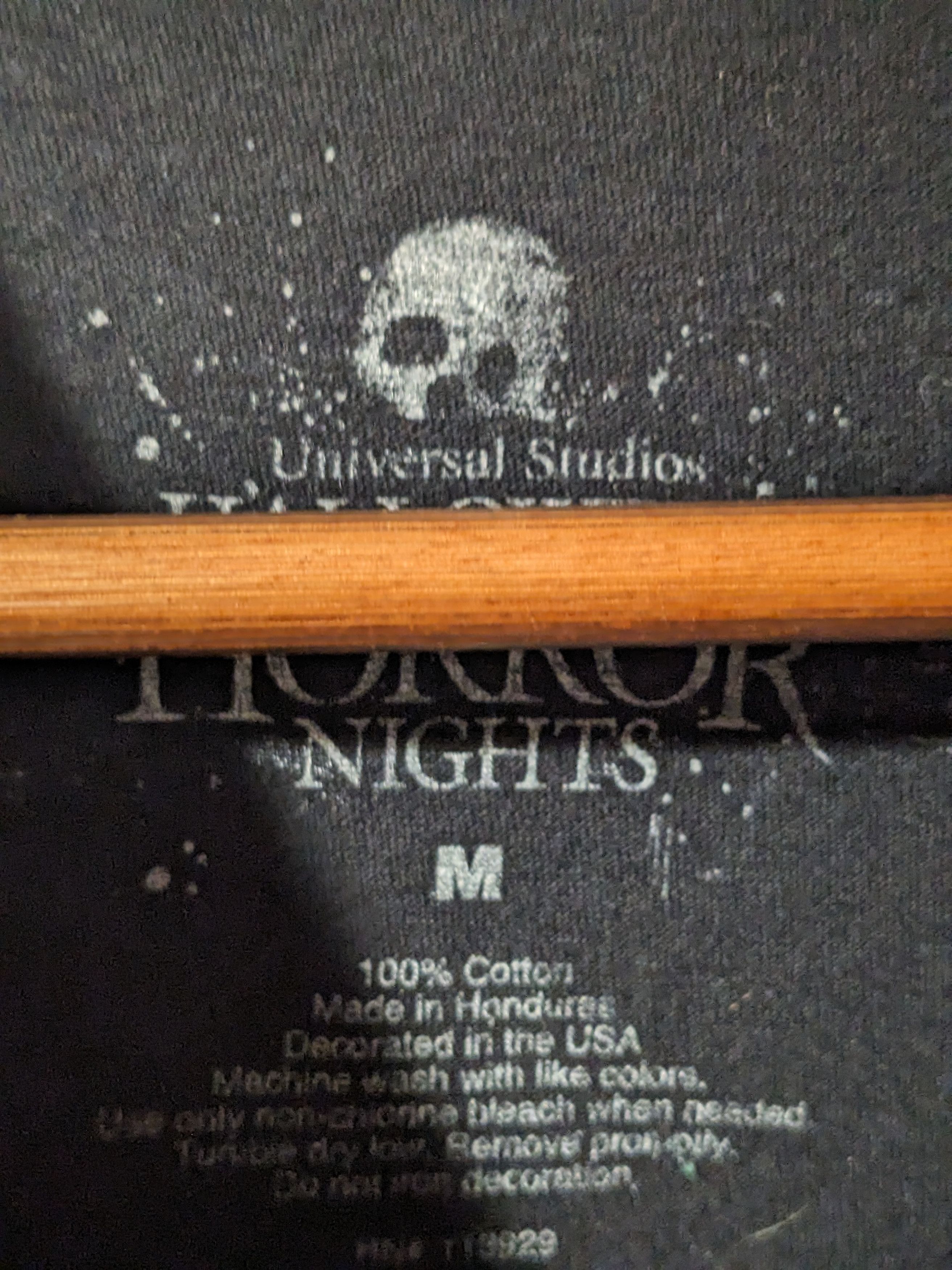 Expert Horror Halloween Horror Nights 2023 The Exorcist Believer T-shirt Size US M / EU 48-50 / 2 - 4 Thumbnail