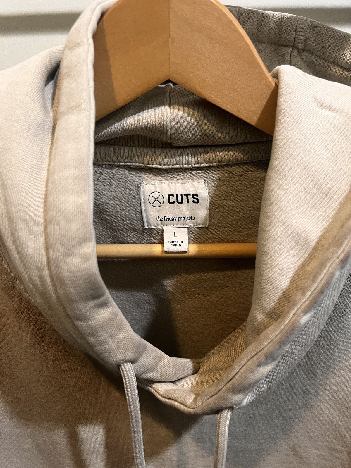Cuts Cuts Pullover Hoodie – Stone Beige (L) Size US L / EU 52-54 / 3 - 5 Thumbnail