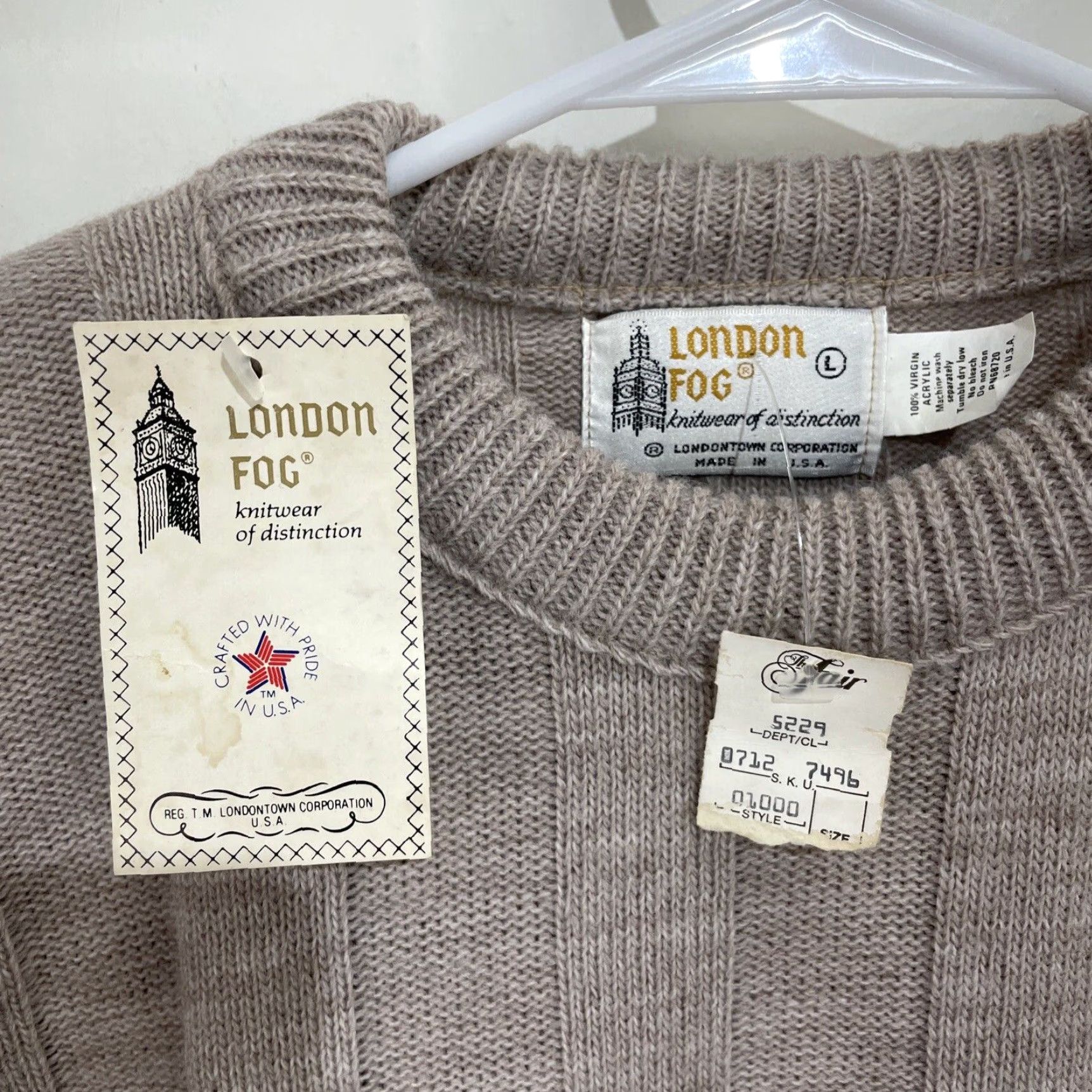 London Fog VINTAGE London Fog Sweater Men Large Knit Crew Neck Tan Geometric Pattern USA 90s Pullover Knits Size US L / EU 52-54 / 3 - 4 Thumbnail