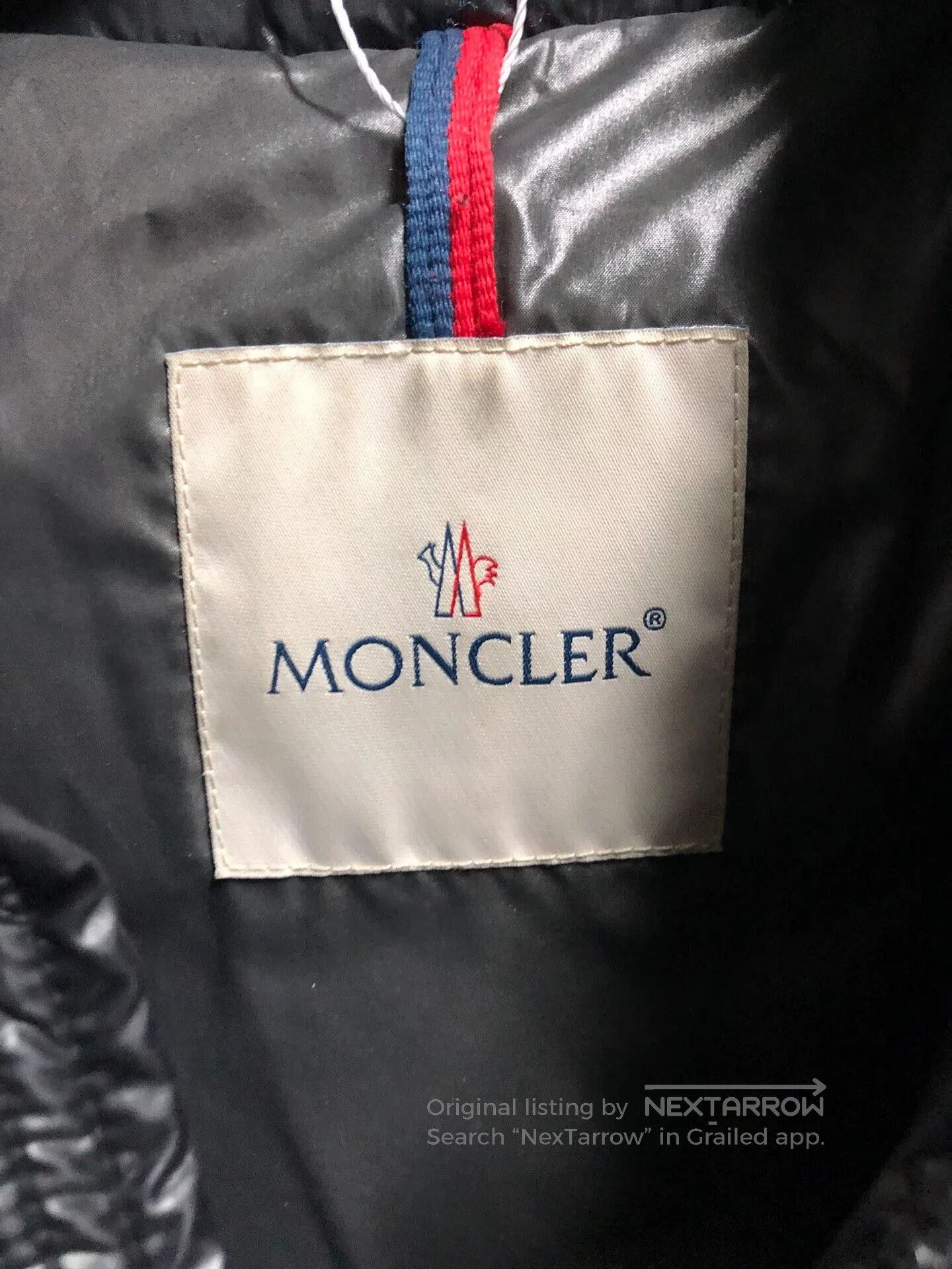 Moncler black hooded puffer jacket for winter. Size US M / EU 48-50 / 2 - 3 Thumbnail