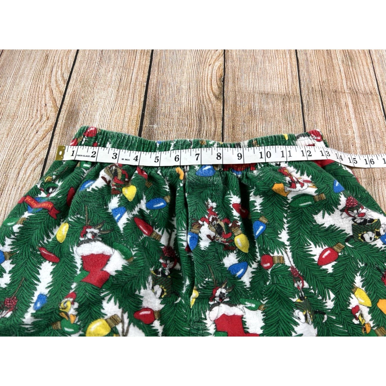 Vintage VINTAGE 00s Looney Tunes Christmas Sleep Shorts Mens Medium Green Size US 31 - 6 Thumbnail