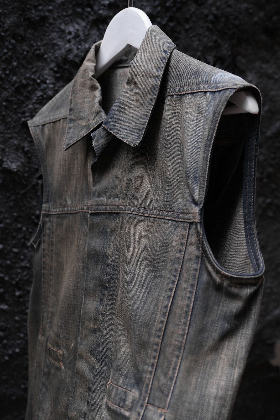 Rick Owens Drkshdw Rick Owens DRKSHDW Waxed Denim Long Vest Size US M / EU 48-50 / 2 - 4 Thumbnail