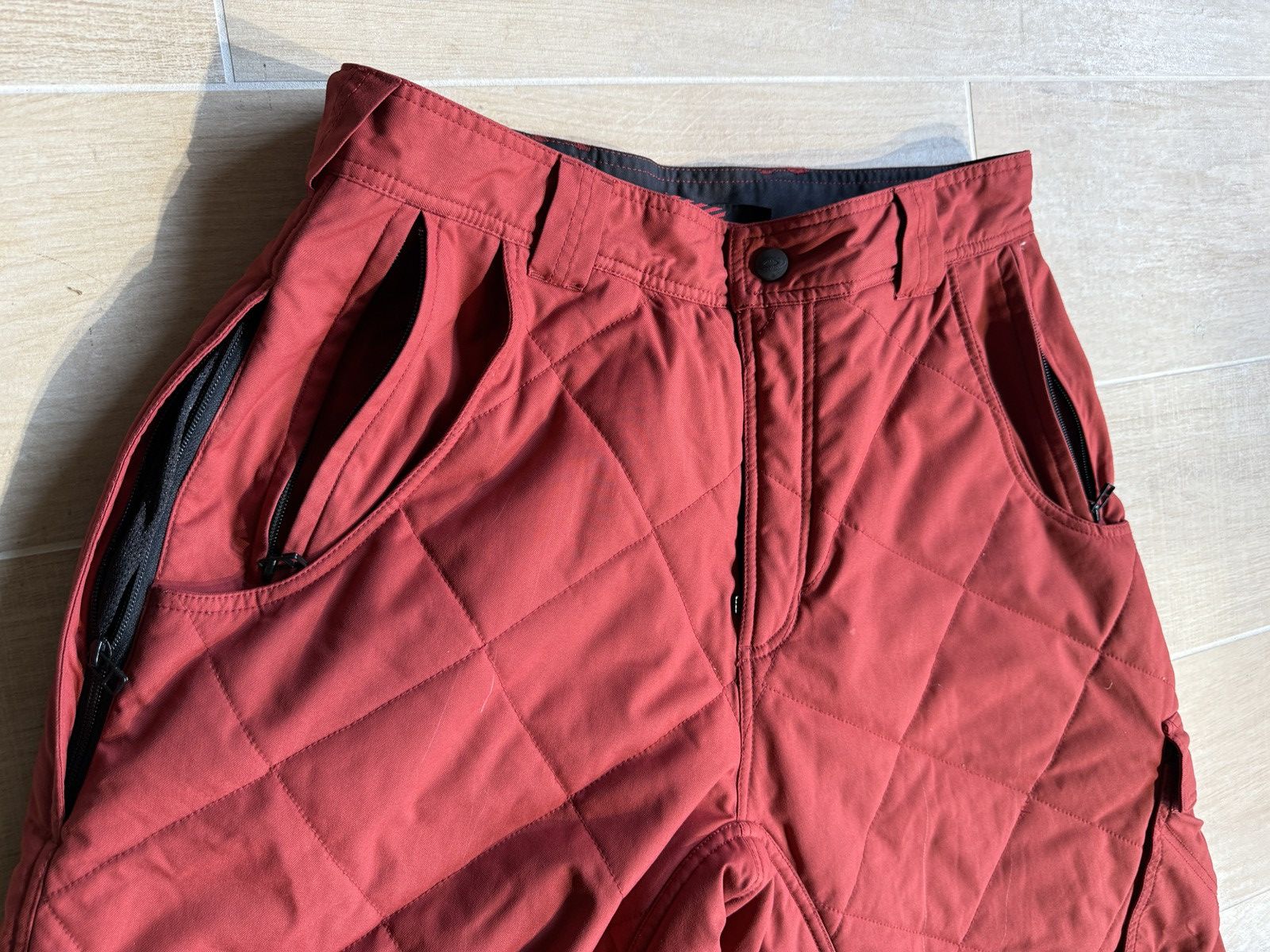 Oakley × Vintage Men’s Oakley Red Quilted Pants Size US 35 - 11 Thumbnail