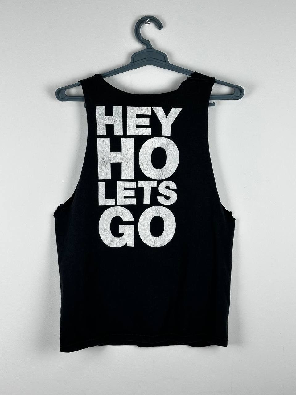 Band Tees × Vintage Vintage Ramones Tank Top Hey Ho Let’s Go Print Logo Size US M / EU 48-50 / 2 - 3 Thumbnail