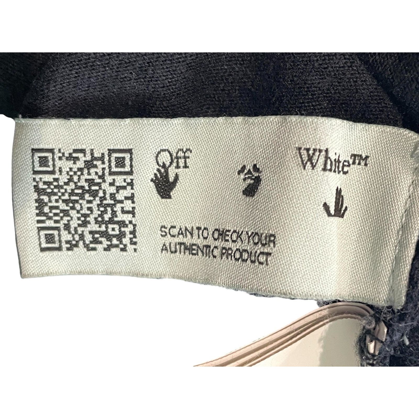 Off-White Off White Caravaggio Black Tee Size US S / EU 44-46 / 1 - 5 Thumbnail