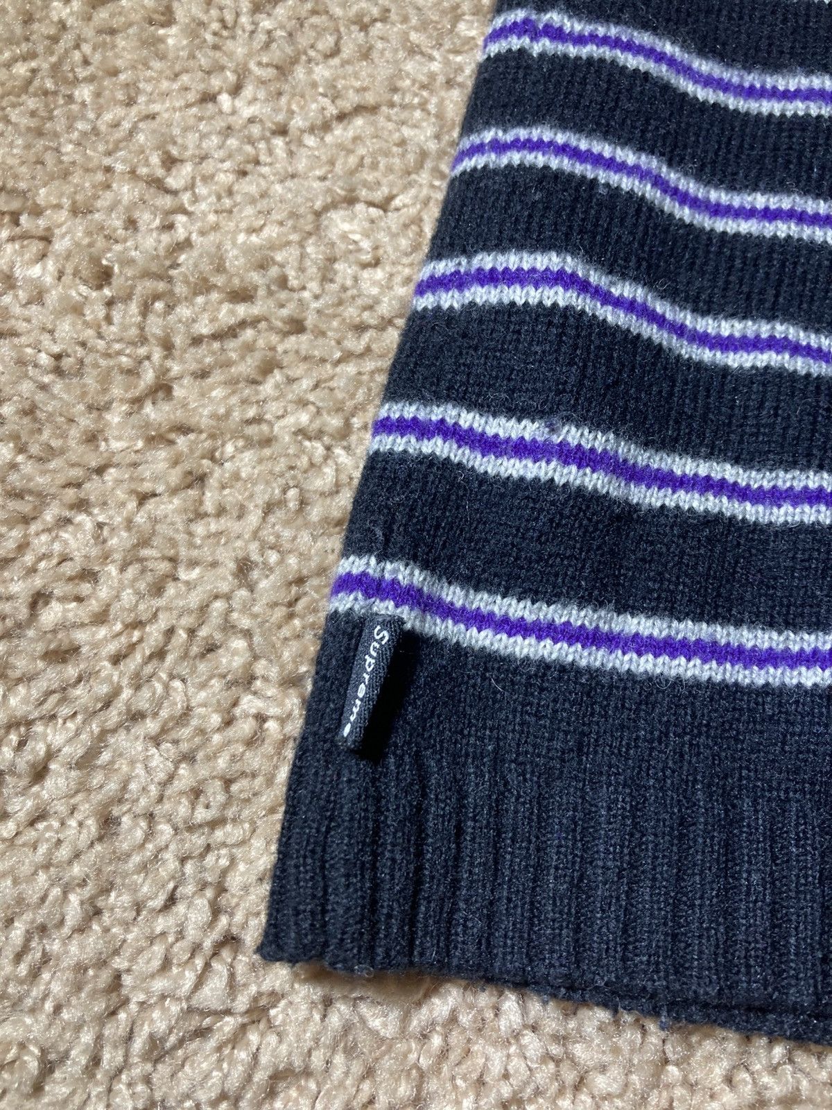 Supreme 2004 Supreme Striped Black Purple Large Vintage OG 2000s 90s Size US L / EU 52-54 / 3 - 7 Thumbnail